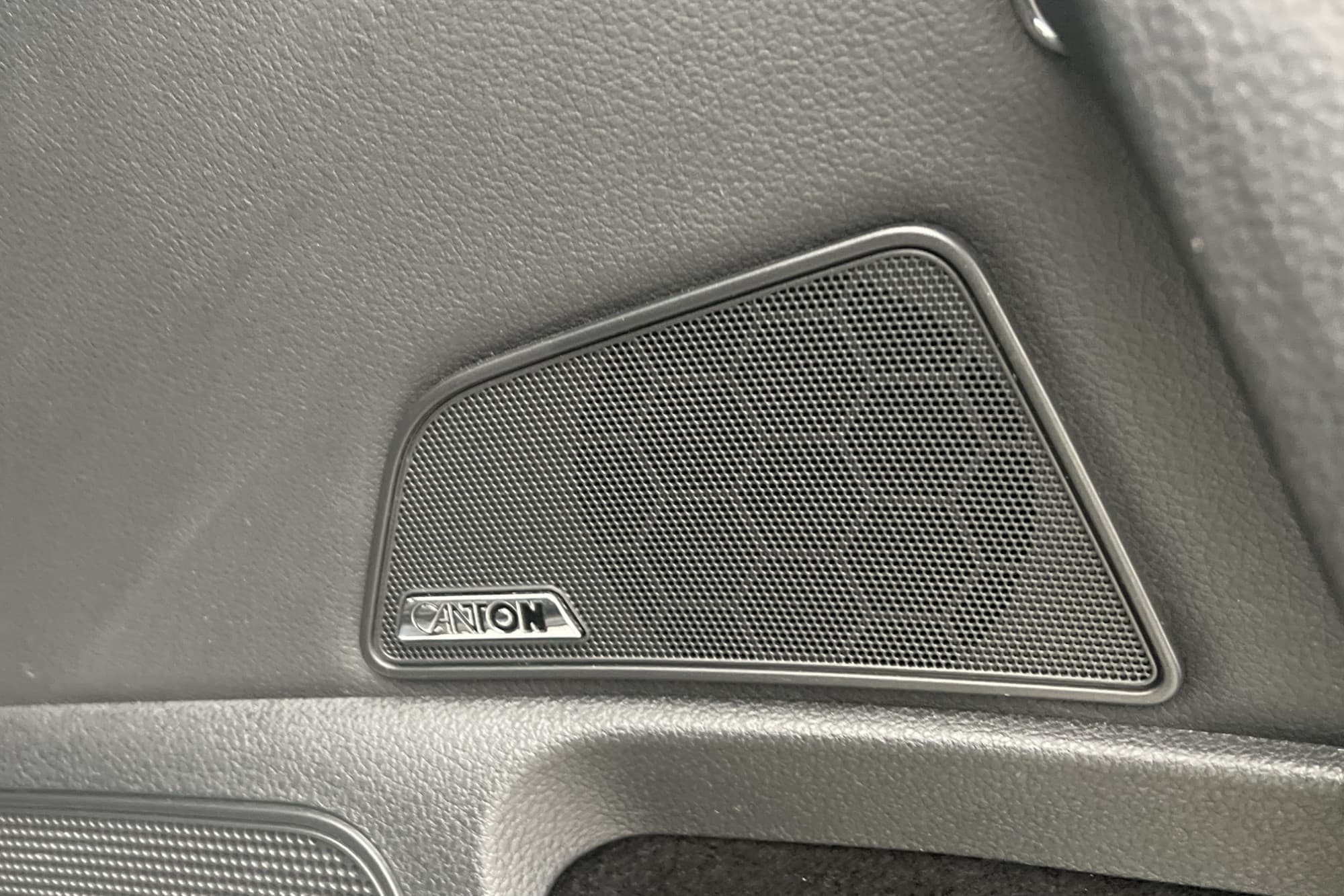 Skoda Superb 4x4 200hk Business Värm Canton Cockpit Drag