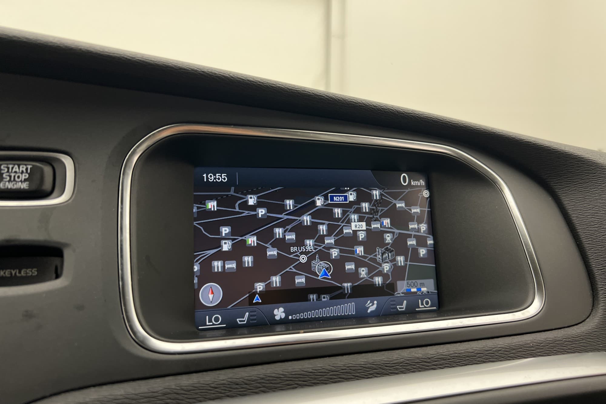 Volvo V40 Cross Country D3 Summum Pano D-Värmare Kamera VOC