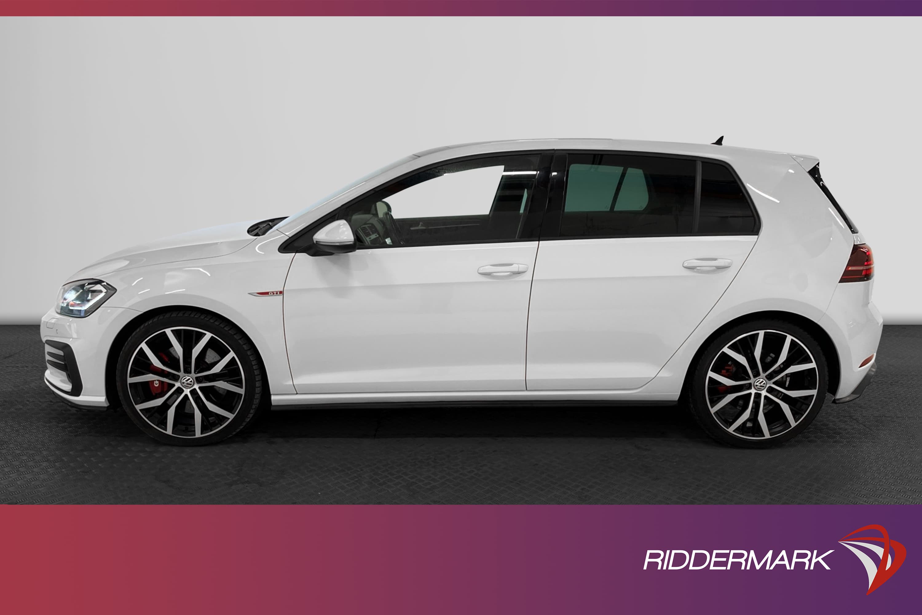 Volkswagen Golf GTI Performance 245hk
