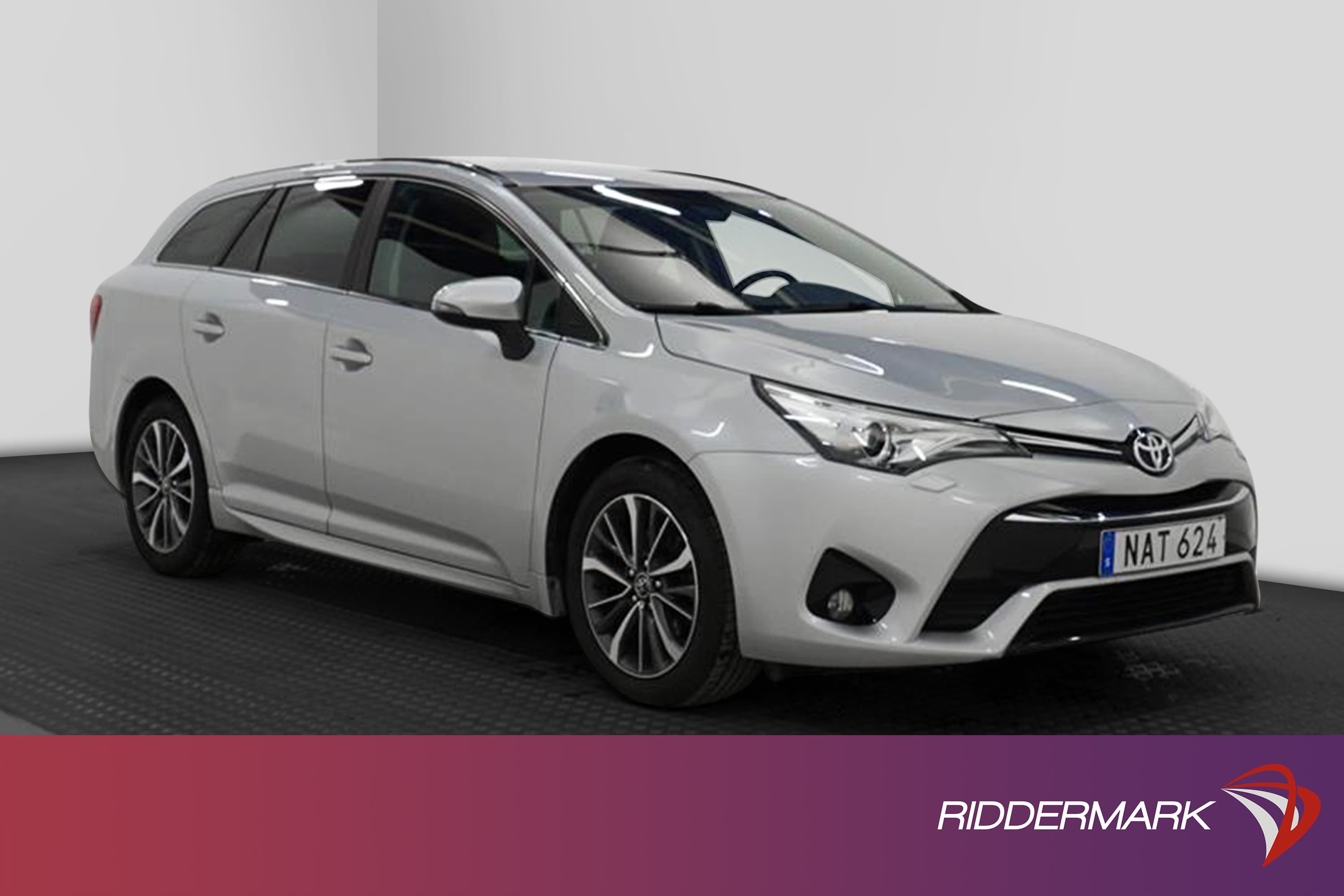 Toyota Avensis Kombi 2.0 152hk