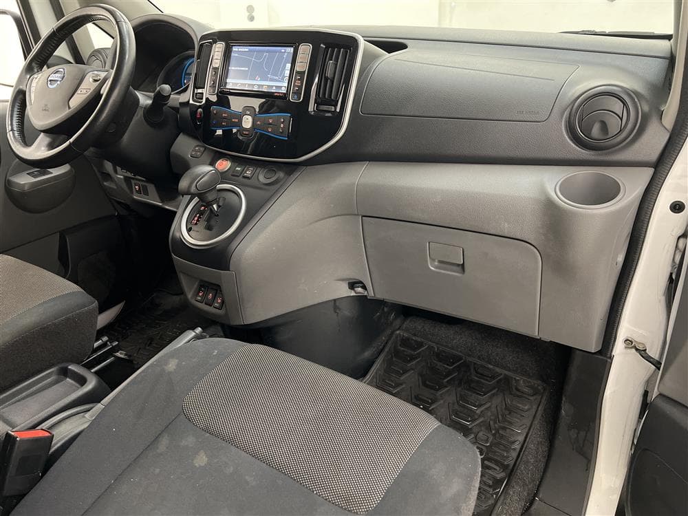 Nissan e-NV200 40kWh Automat Navi Kamera Moms 