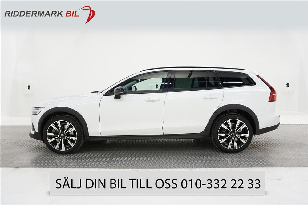 Volvo V60 B4 CC AWD Mildhybrid
