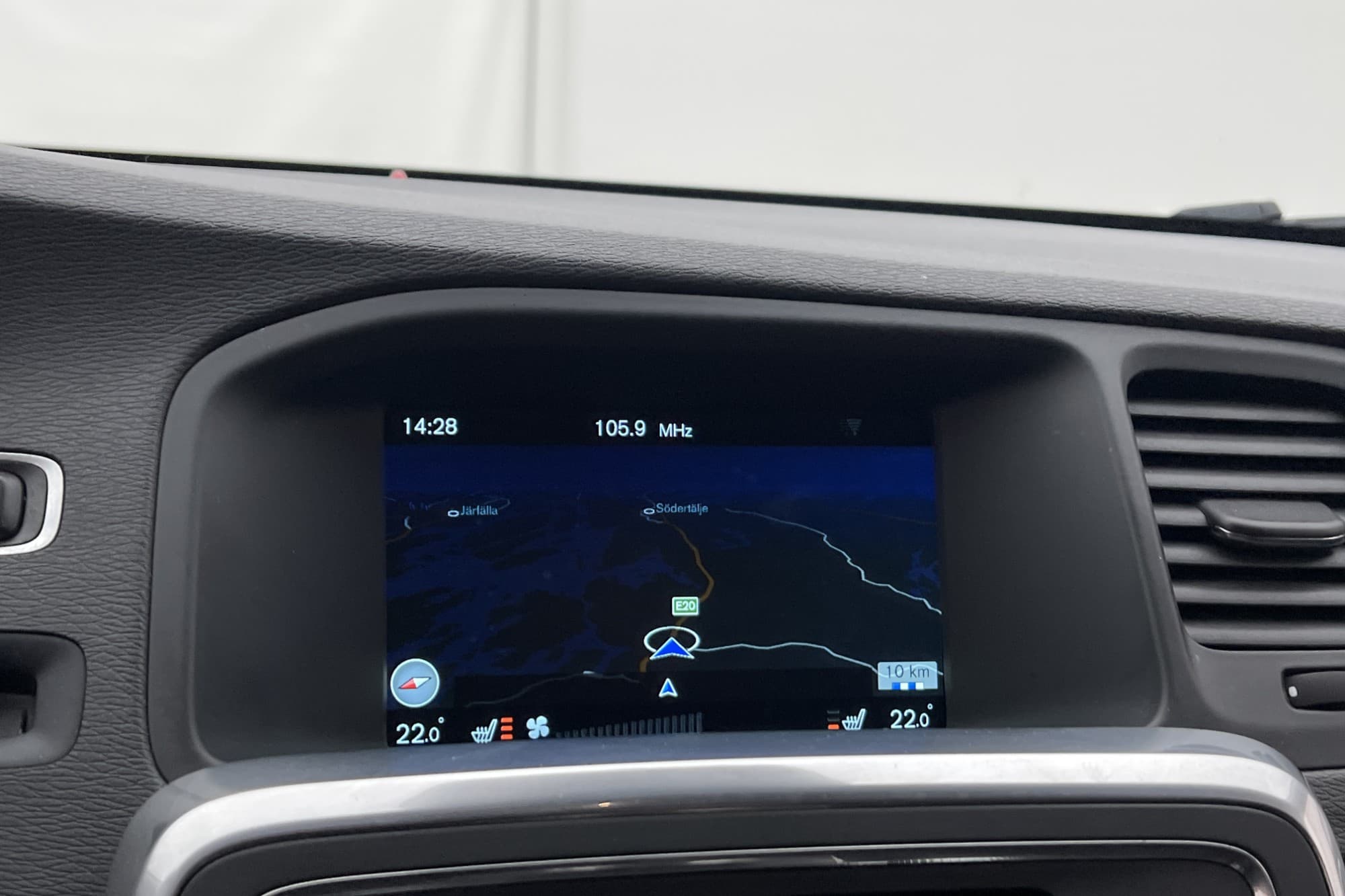 Volvo S60 D3 Summum D-Värmare Navi Skinn Sensorer BLIS