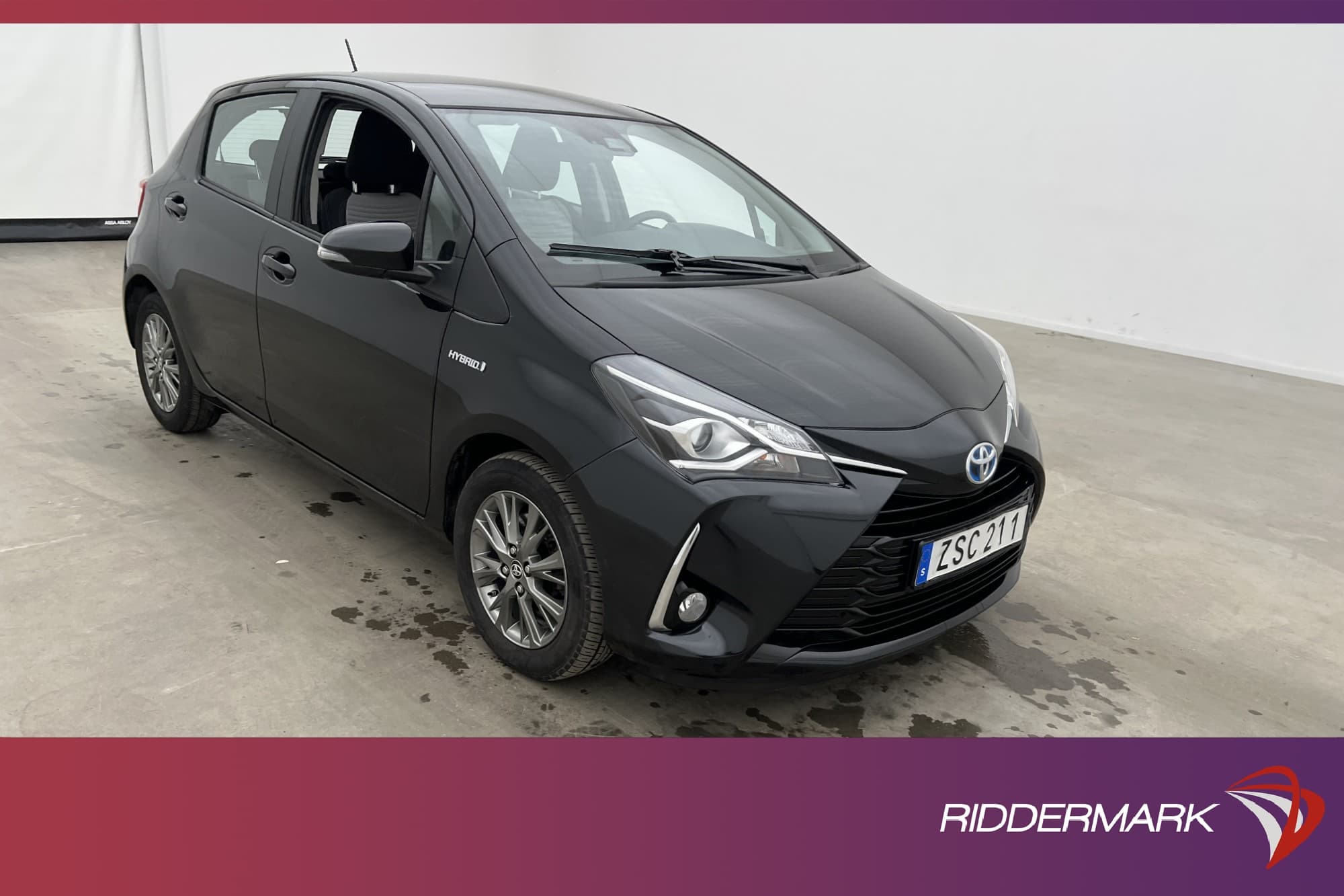 Toyota Yaris Hybrid 101hk