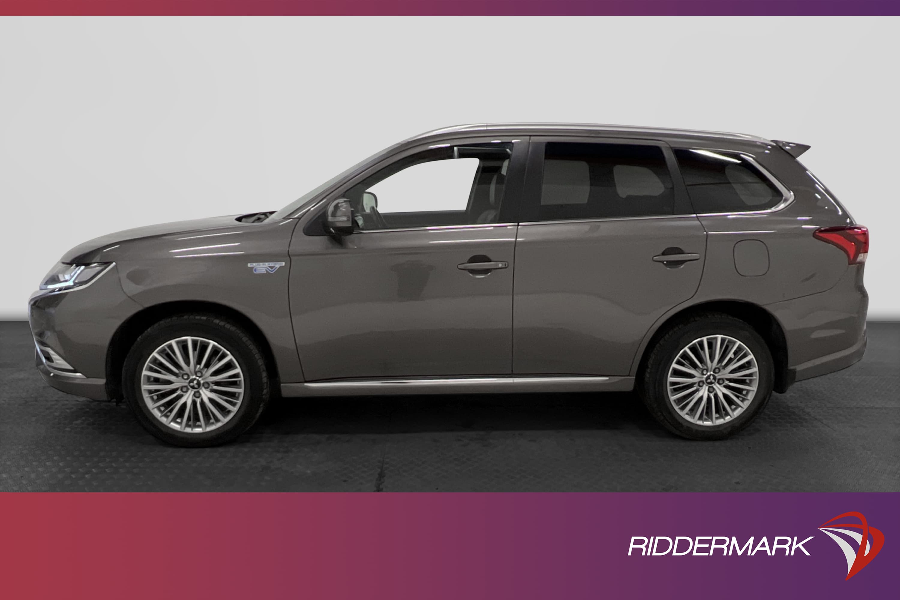Mitsubishi Outlander PHEV 4WD 230hk