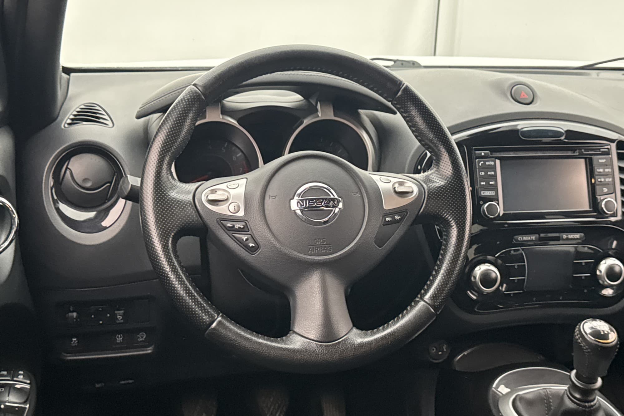 Nissan Juke 1.2 DIG-T 115hk N-Connecta Kamera Navi Låg-Skatt