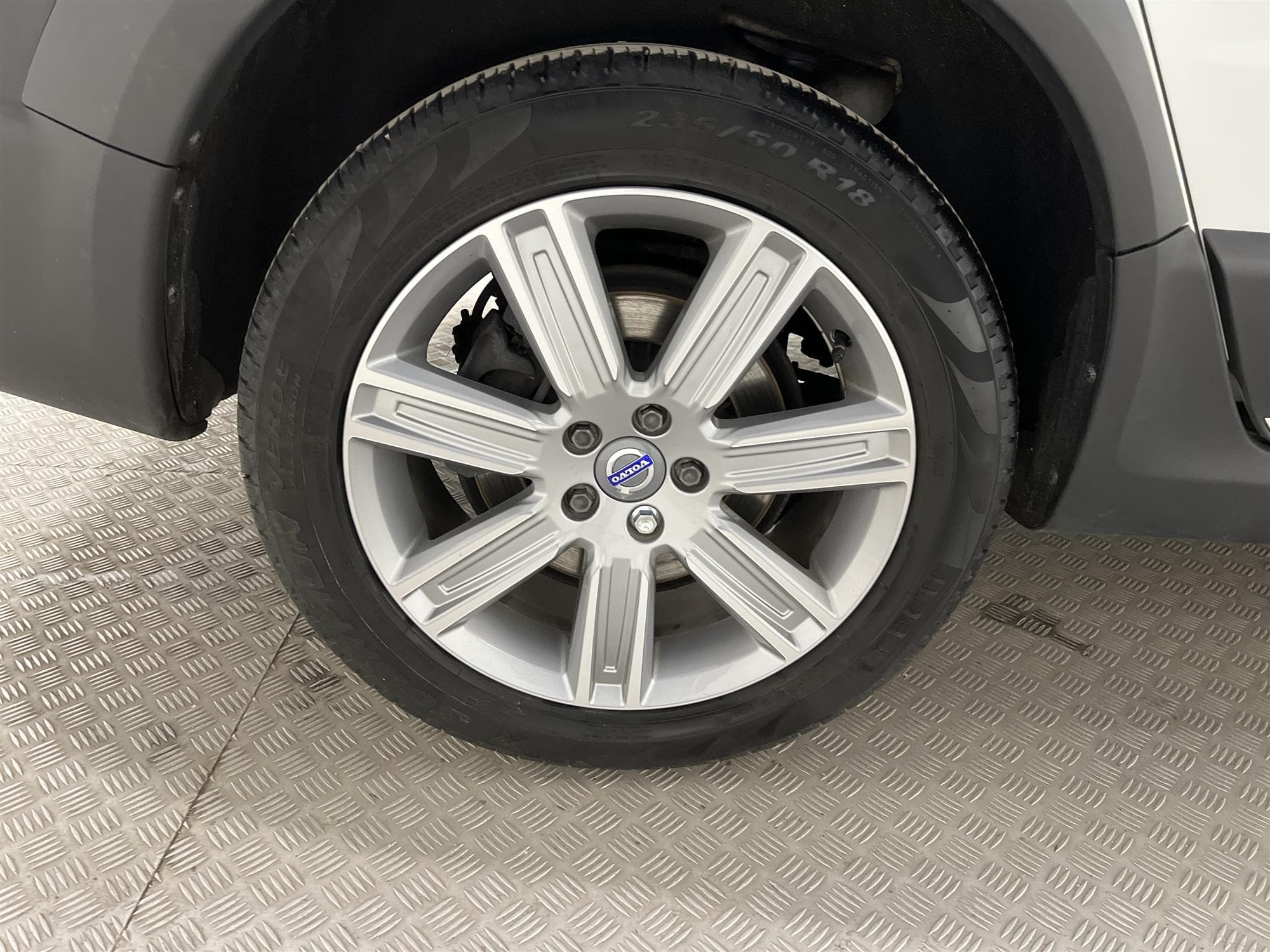 Volvo XC70 D4 181hk AWD Summum Classic Voc Navi Värmare BLIS