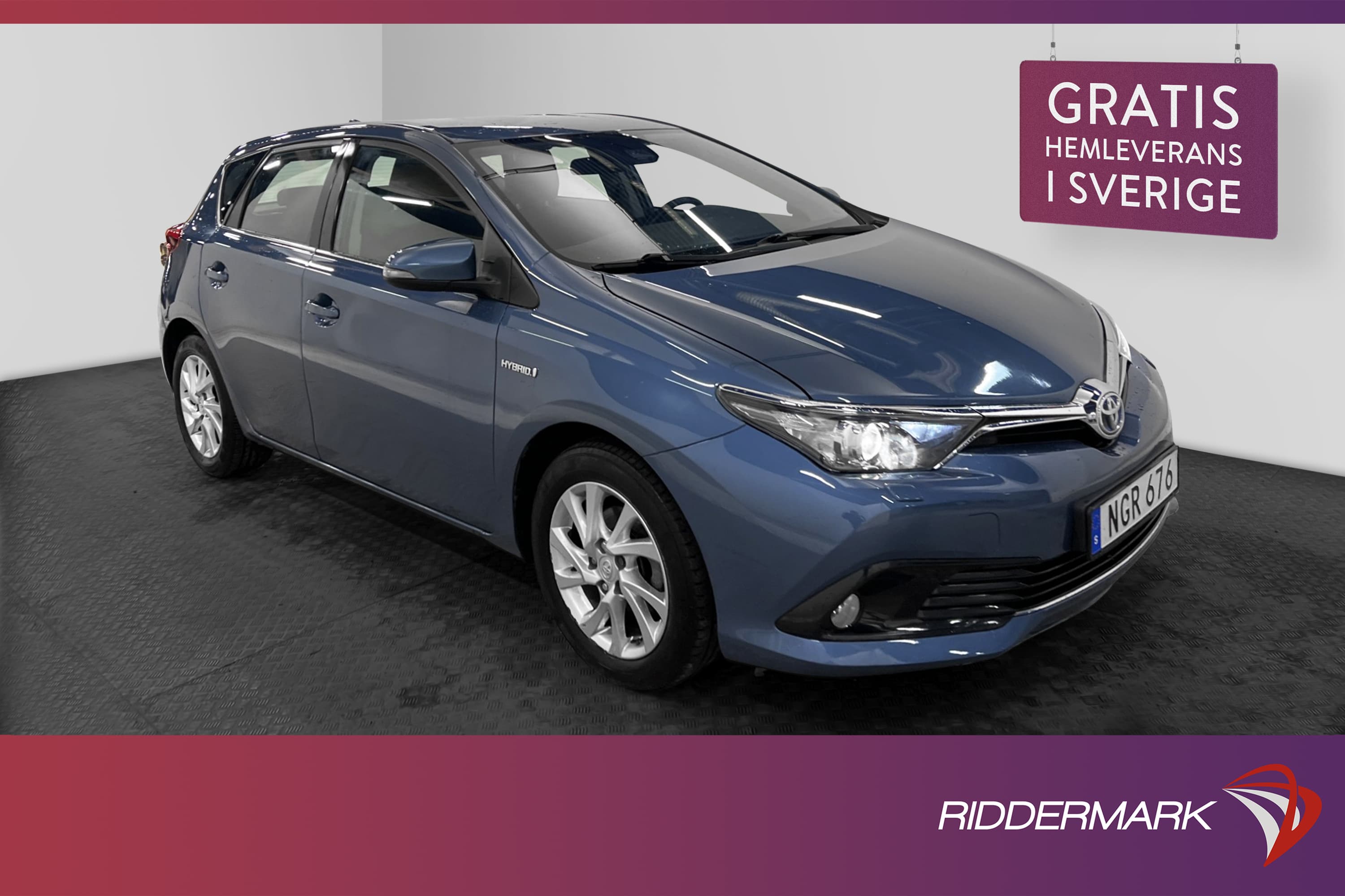 Toyota Auris Hybrid 136hk