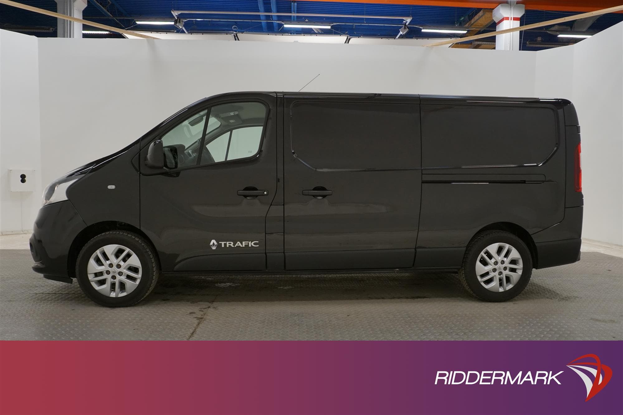 Renault Trafic 1.6dCi 145hk L2 Drag Kamera Värmare Moms