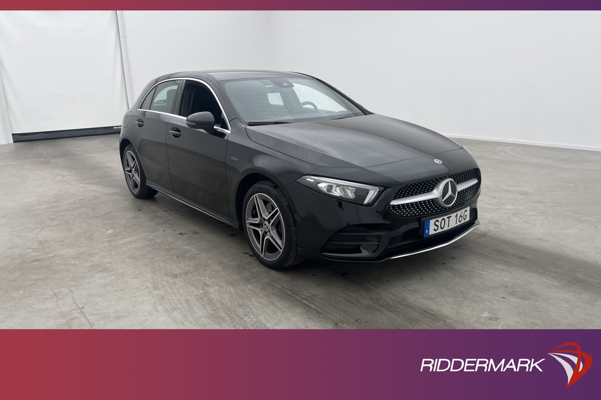 Mercedes-Benz A 250 e 8G-DCT 218hk
