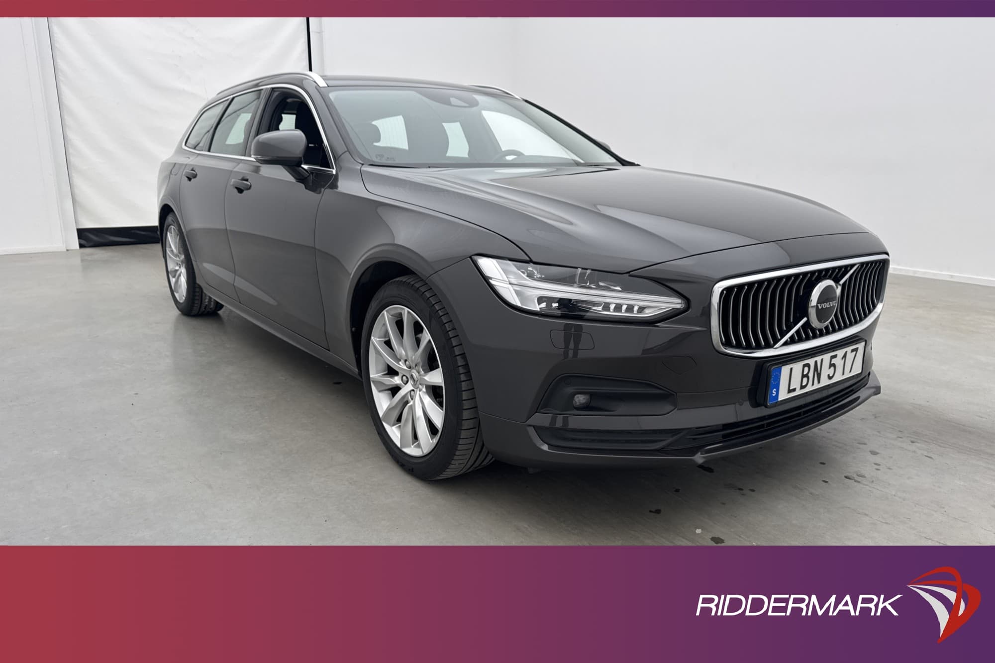 Volvo V90 D4 Advanced VOC Värm Kamera Rattvärme Keyless Drag