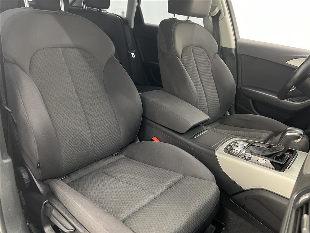 Audi A6 2.0 TDI Avant 190hk D-Värmare Navi Drag 0,44L/Minteriör