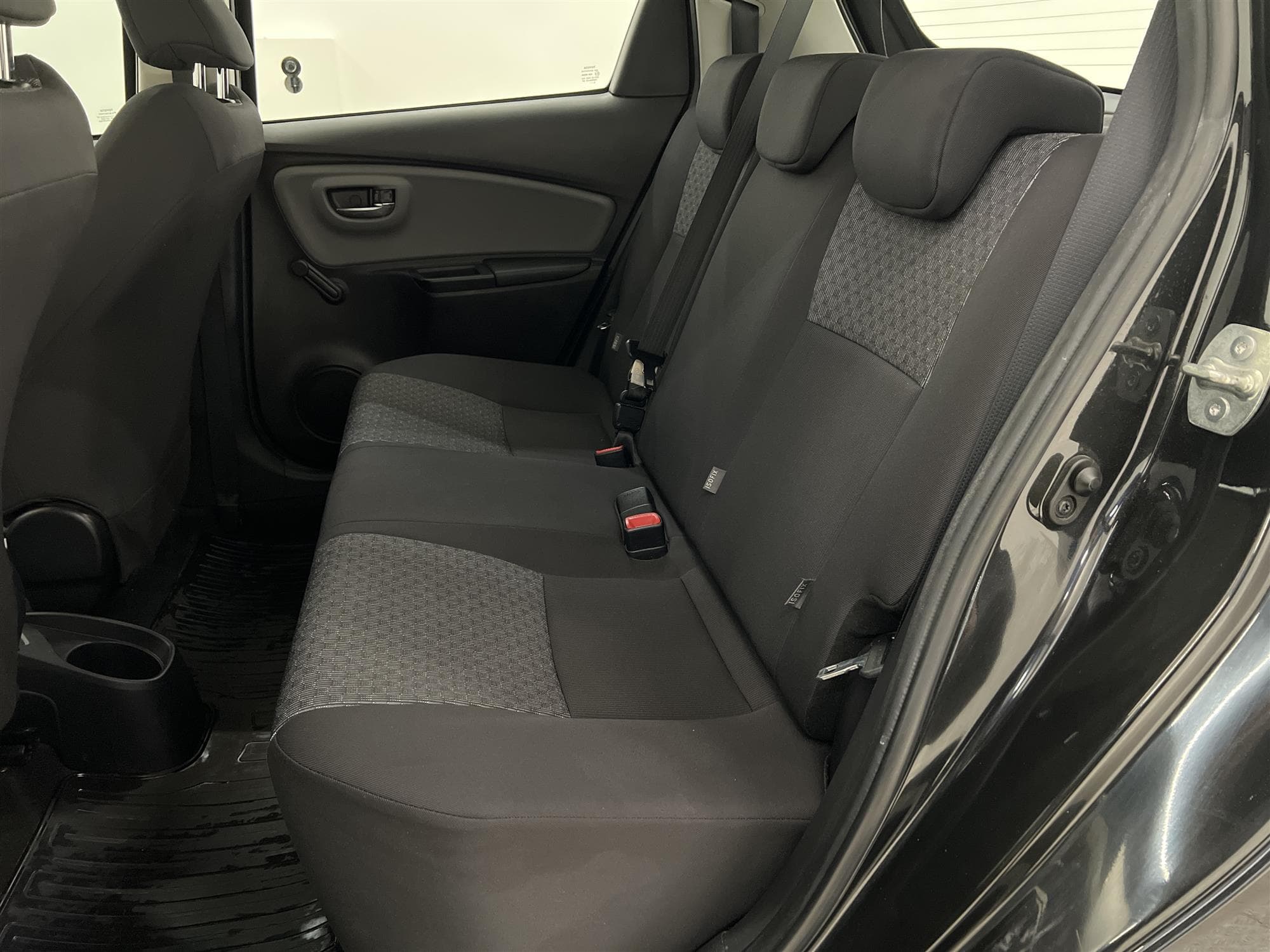 Toyota Yaris 1.33 99hk 1 Brukare  B-Kam Låg Skatt 0,49L/mil