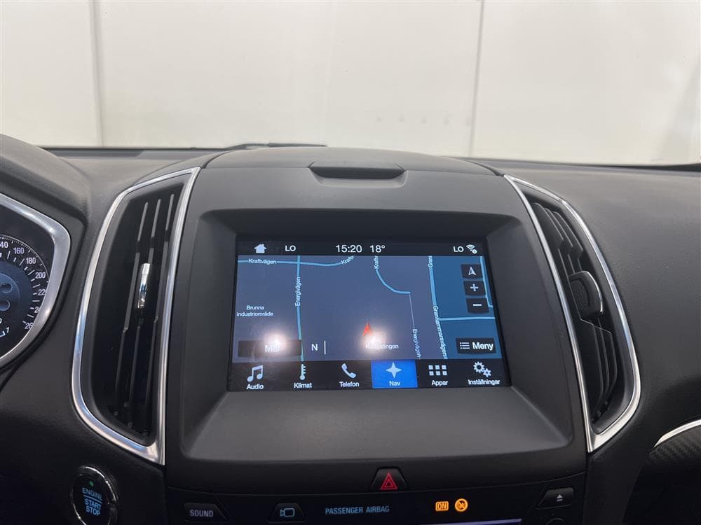 Ford Edge 2.0 210hk AWD Sport Pano Värmare Kamera 0,59l/milinteriör