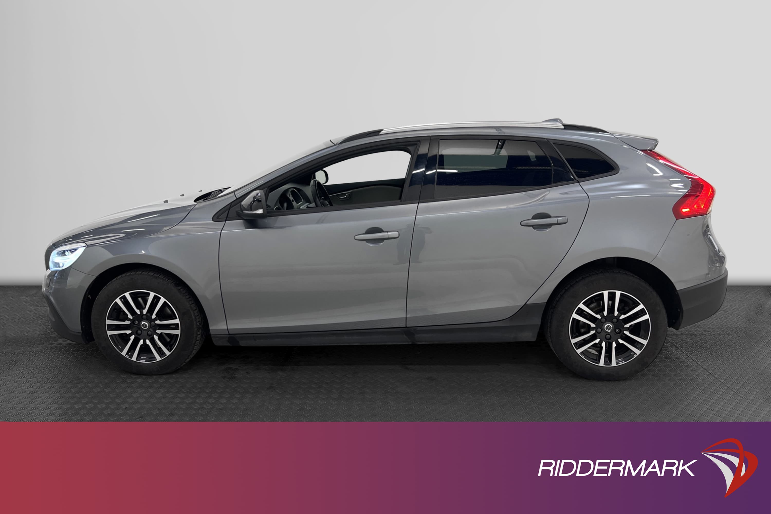 Volvo V40 Cross Country D2 120hk
