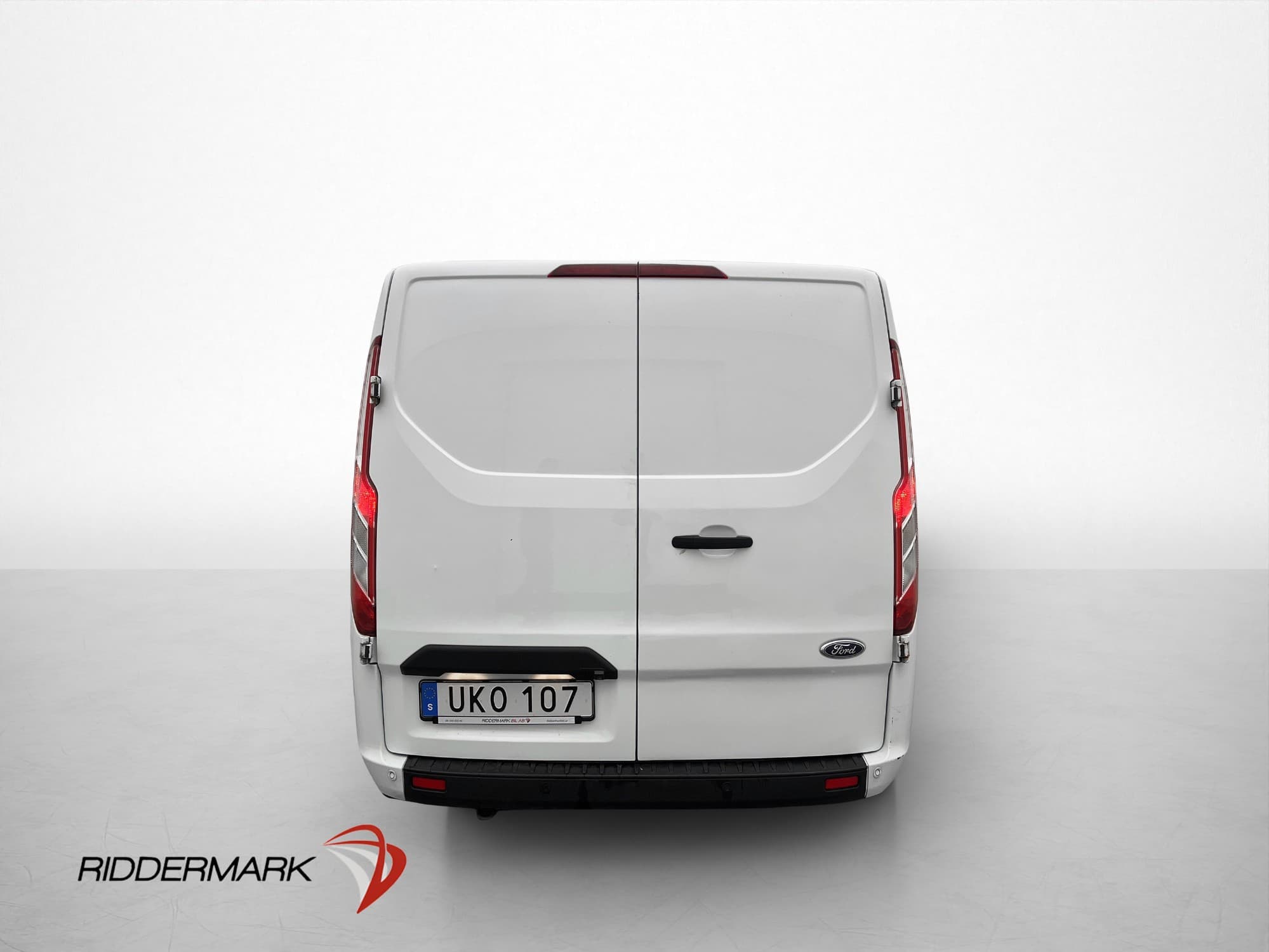 Ford Transit Custom L2 130hk Värmare B-Kamera 3-Sits Moms