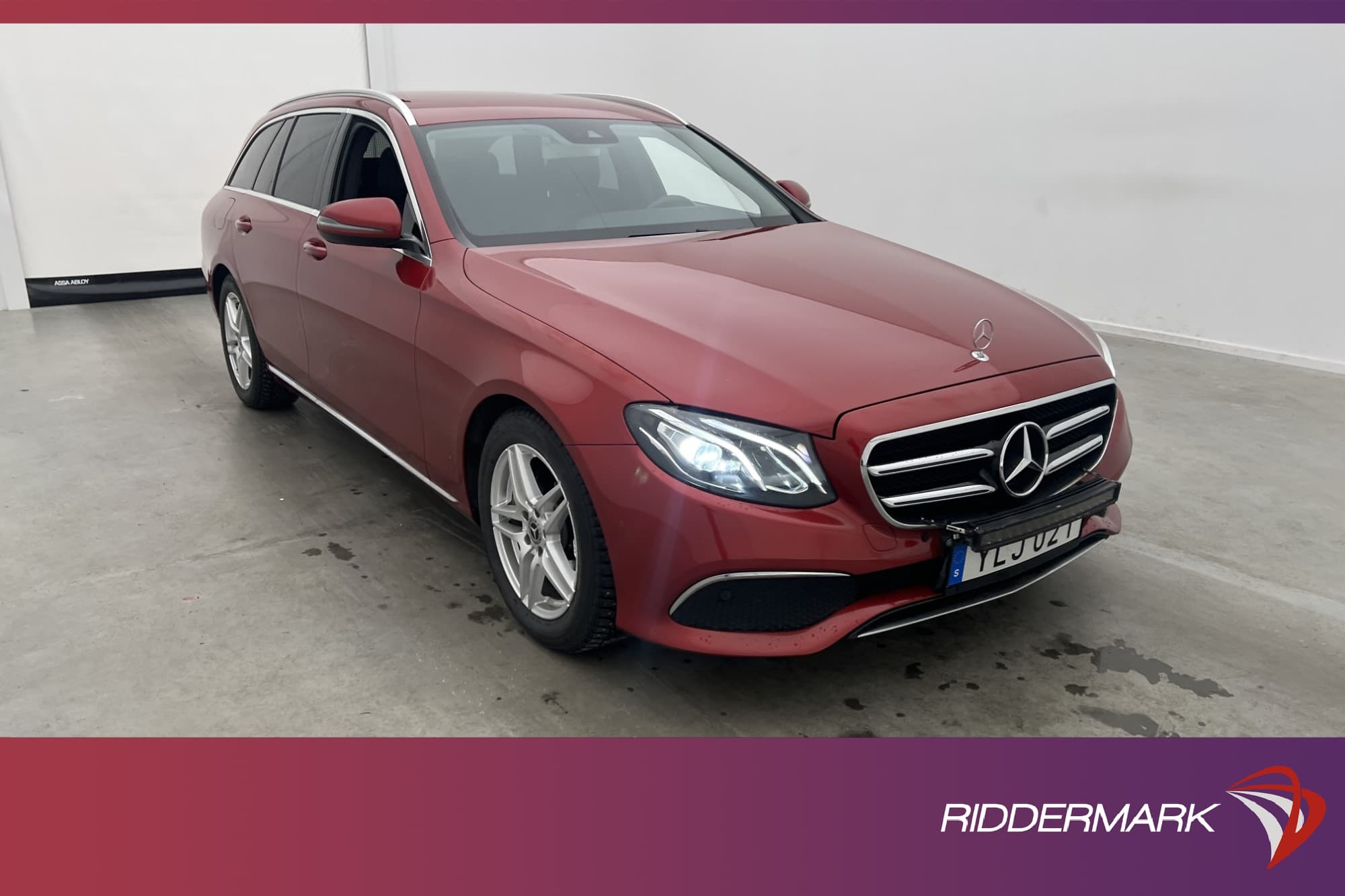 Mercedes-Benz E 220 T d 4M