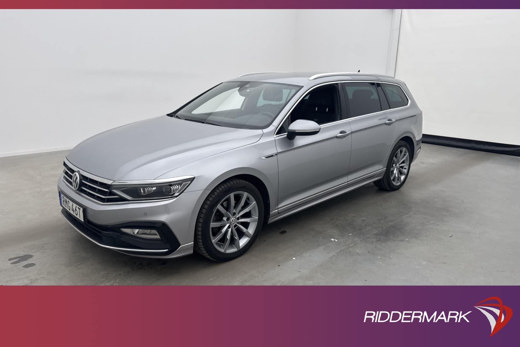 Volkswagen Passat 4M 190hk R-Line D-Värm Cockpit Kamera MOMS