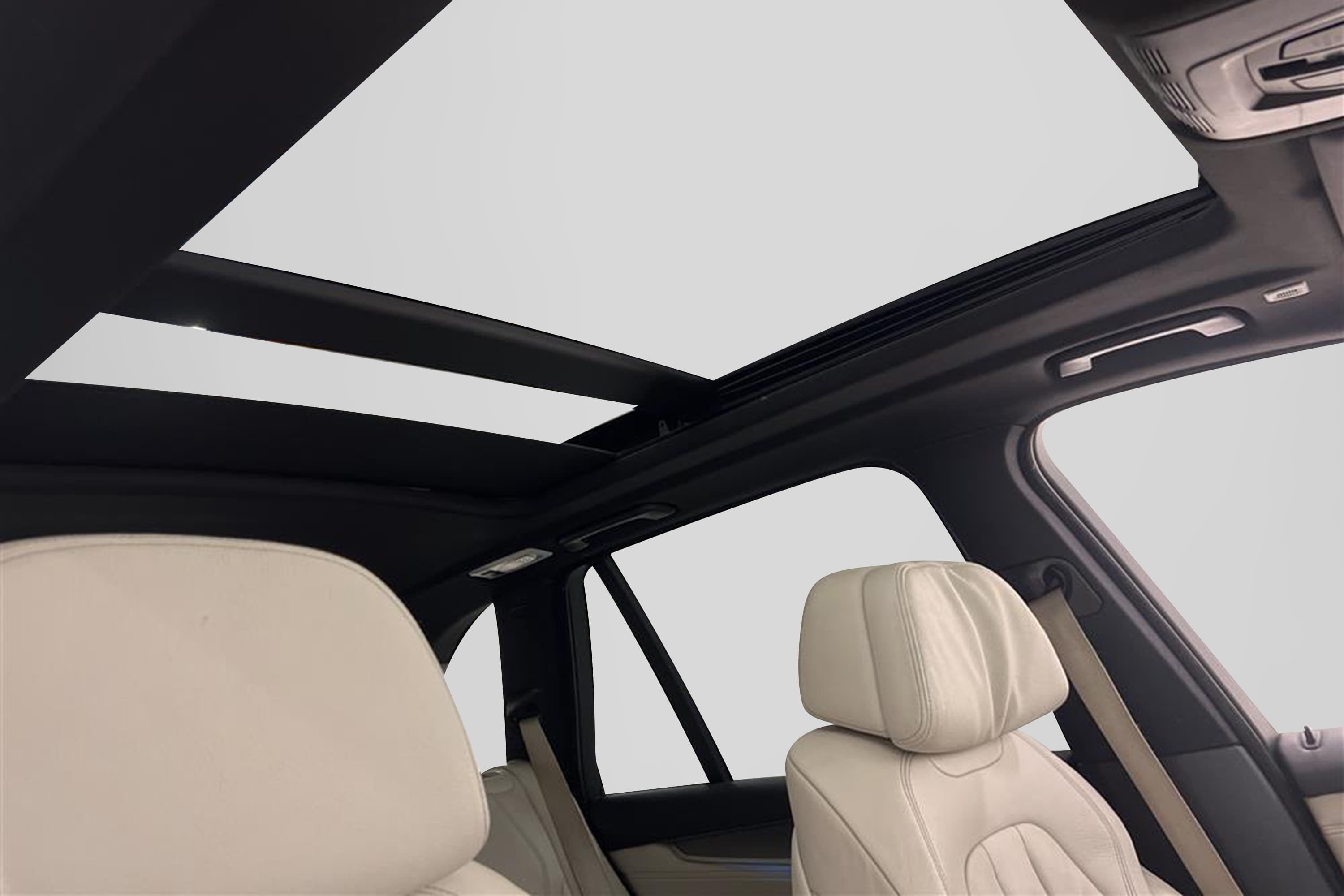 BMW X5 M50d 381hk M-Sport D-värm Panorama Navi Draginteriör