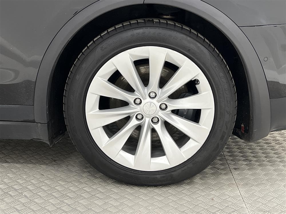 Tesla Model X 100D AWD 6 Sits Drag Svensksåld Uppgraderad APinteriör
