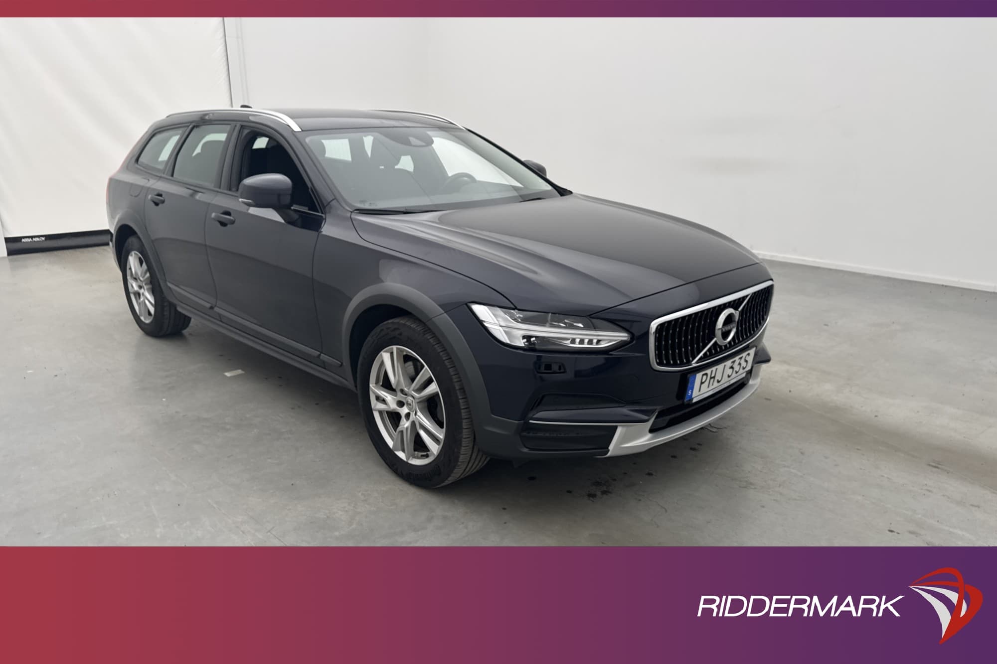 Volvo V90 Cross Country D4 AWD