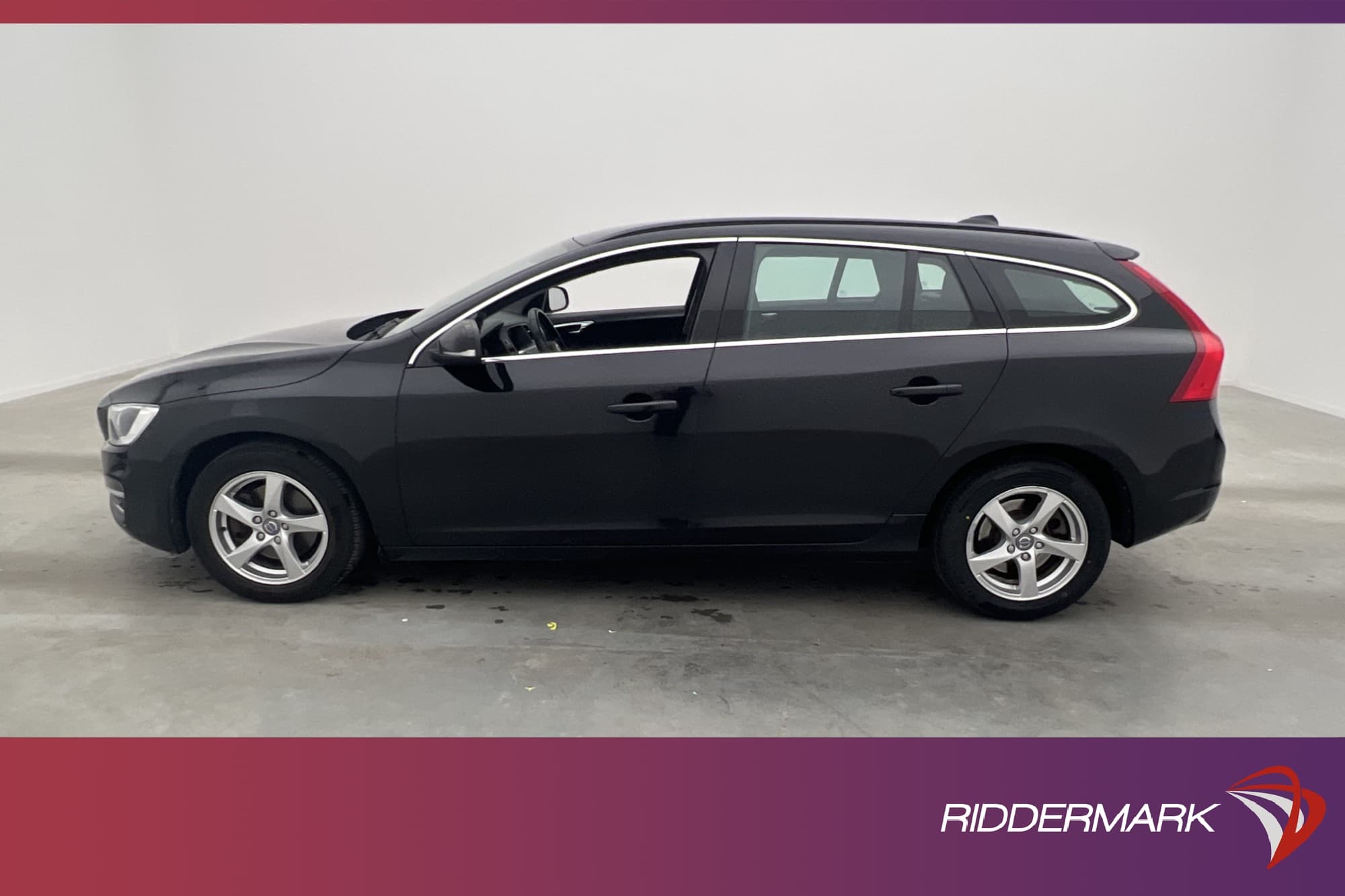 Volvo V60 D4 Momentum