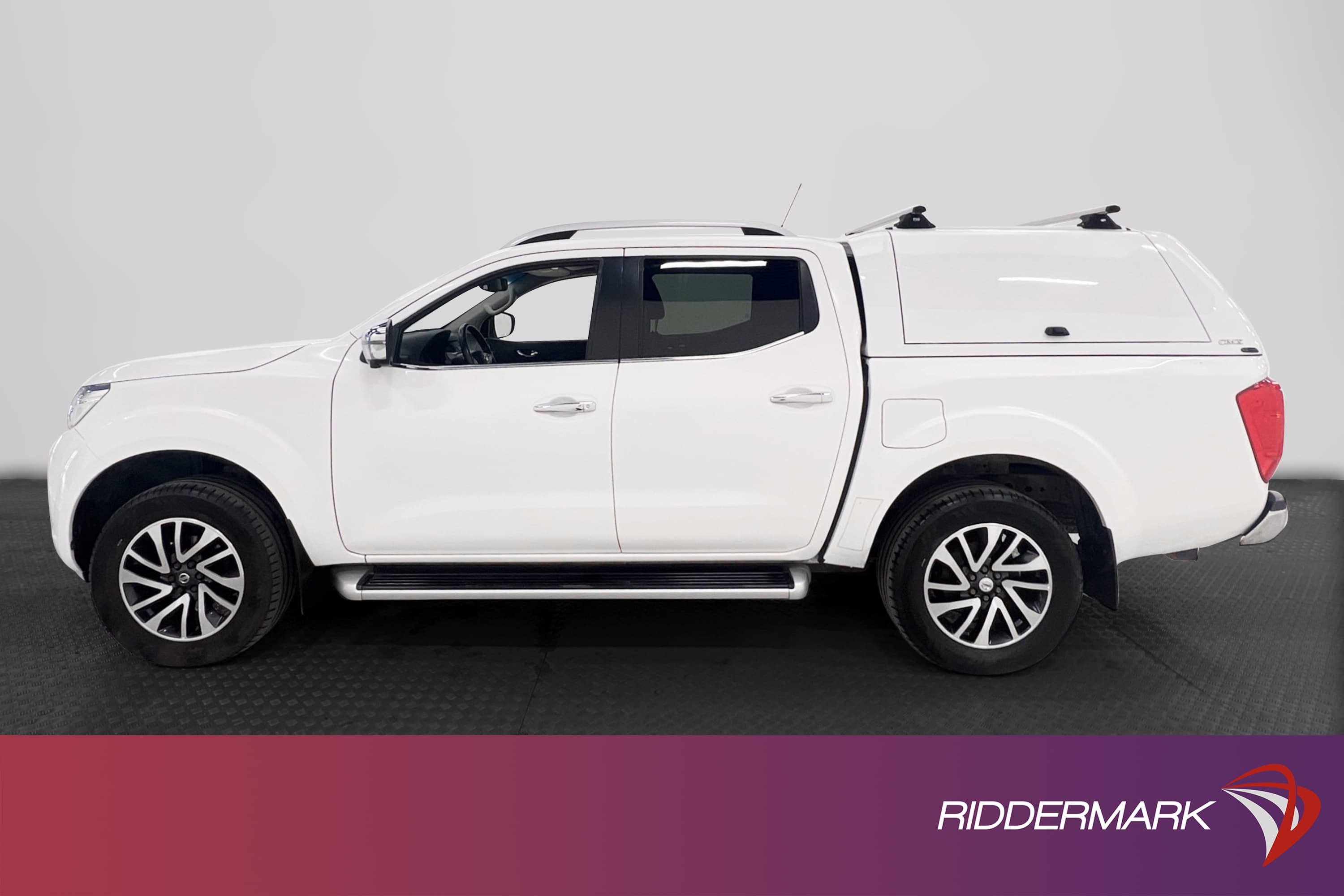 Nissan Navara 2.3dCi Automat Tekna Taklucka Värmare Moms
