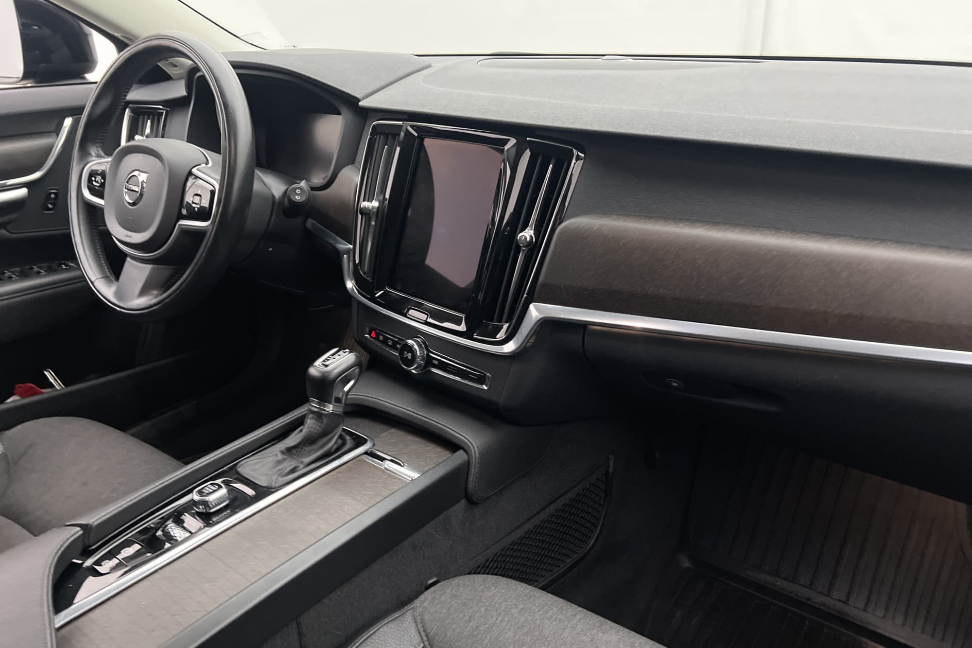 Volvo V90 Cross Country D4 AWD Momentum