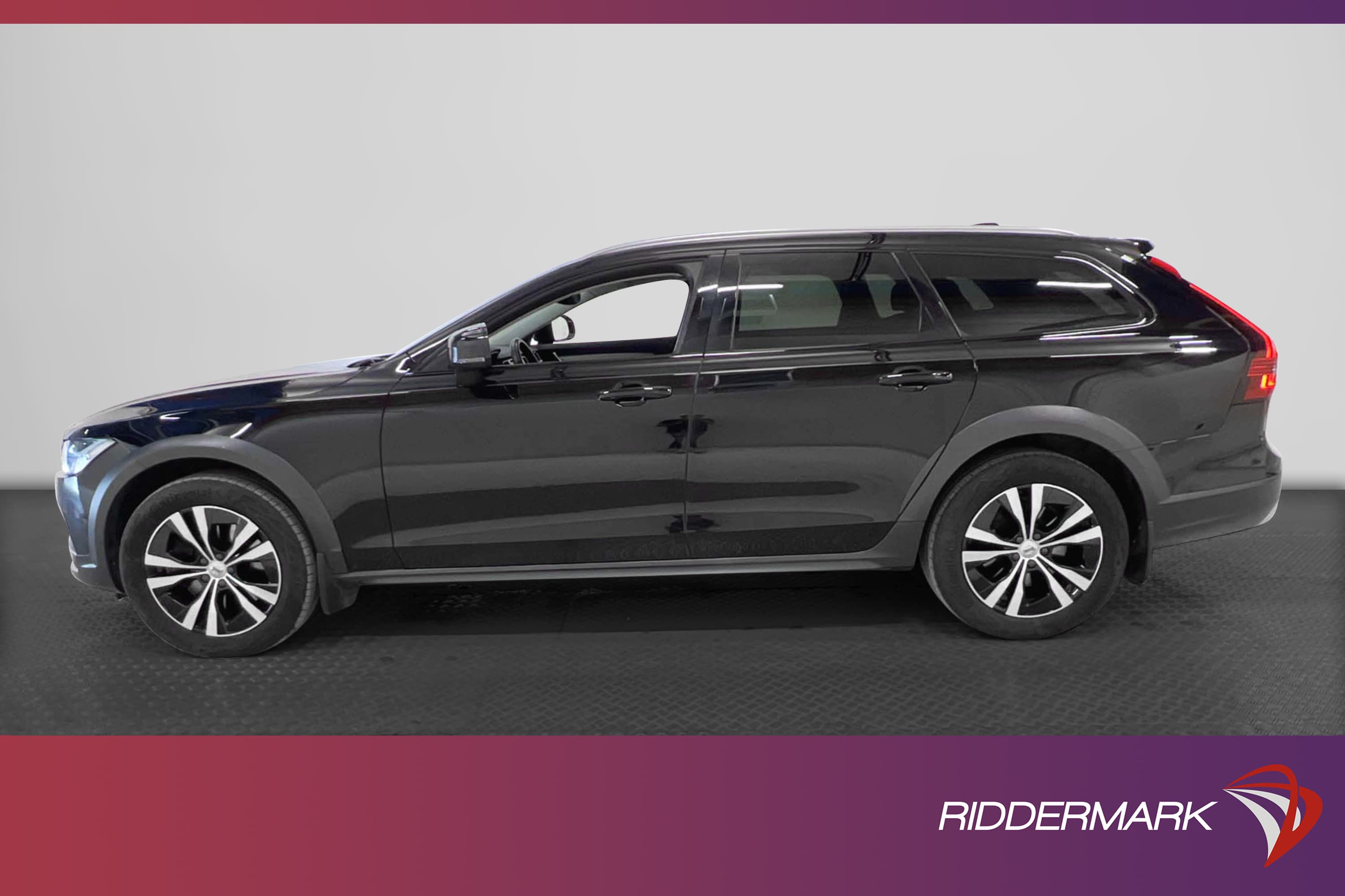 Volvo V90 Cross Country D4 AWD