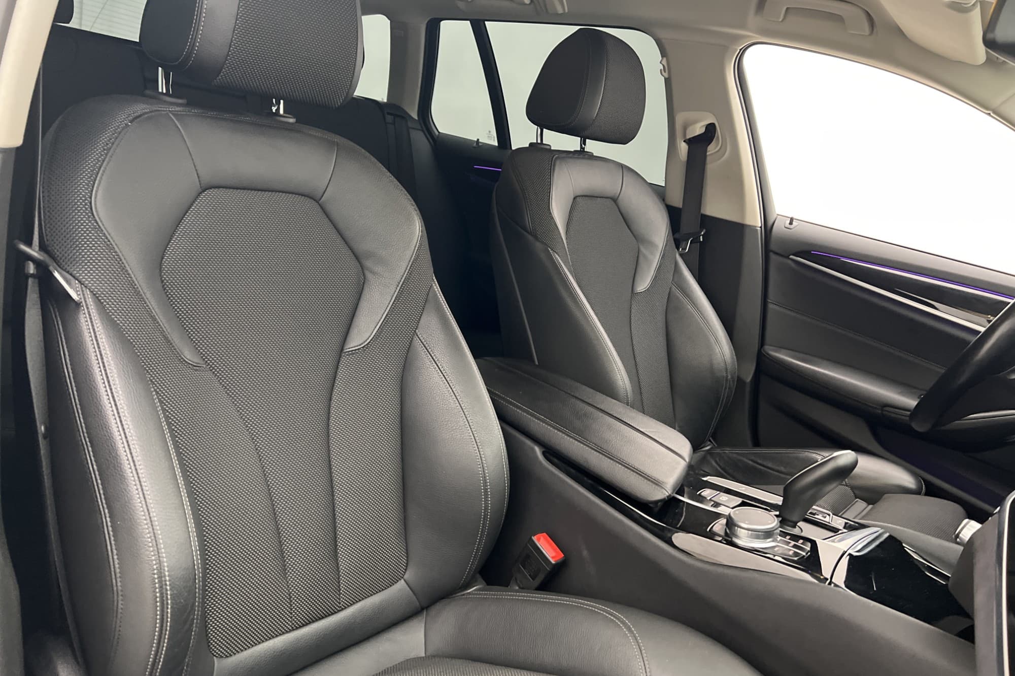 BMW 520 d xDrive 190hk Navigator Dragkrok B-Kamera 0,47L/mil
