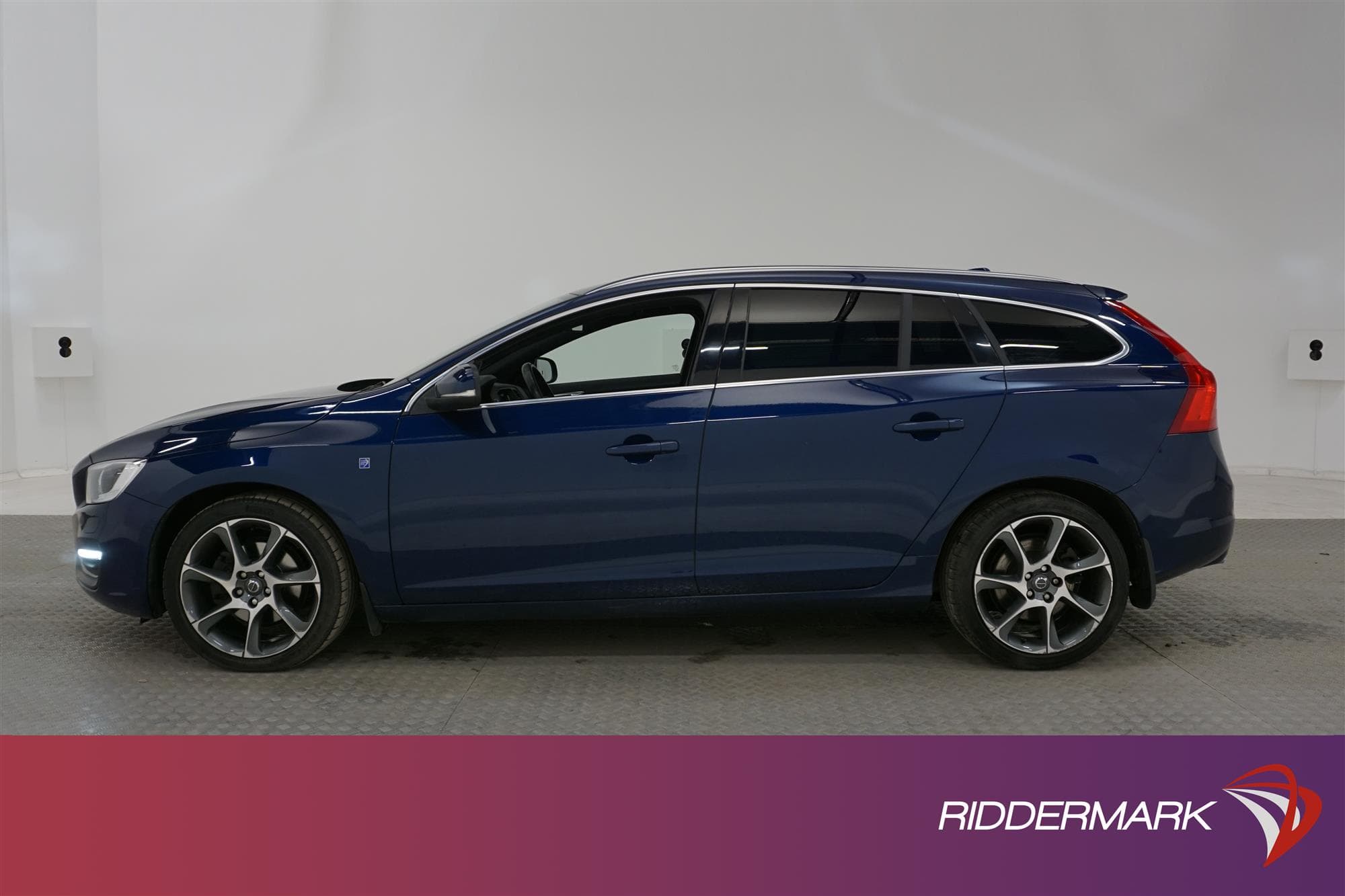 Volvo V60 D4 181hk
