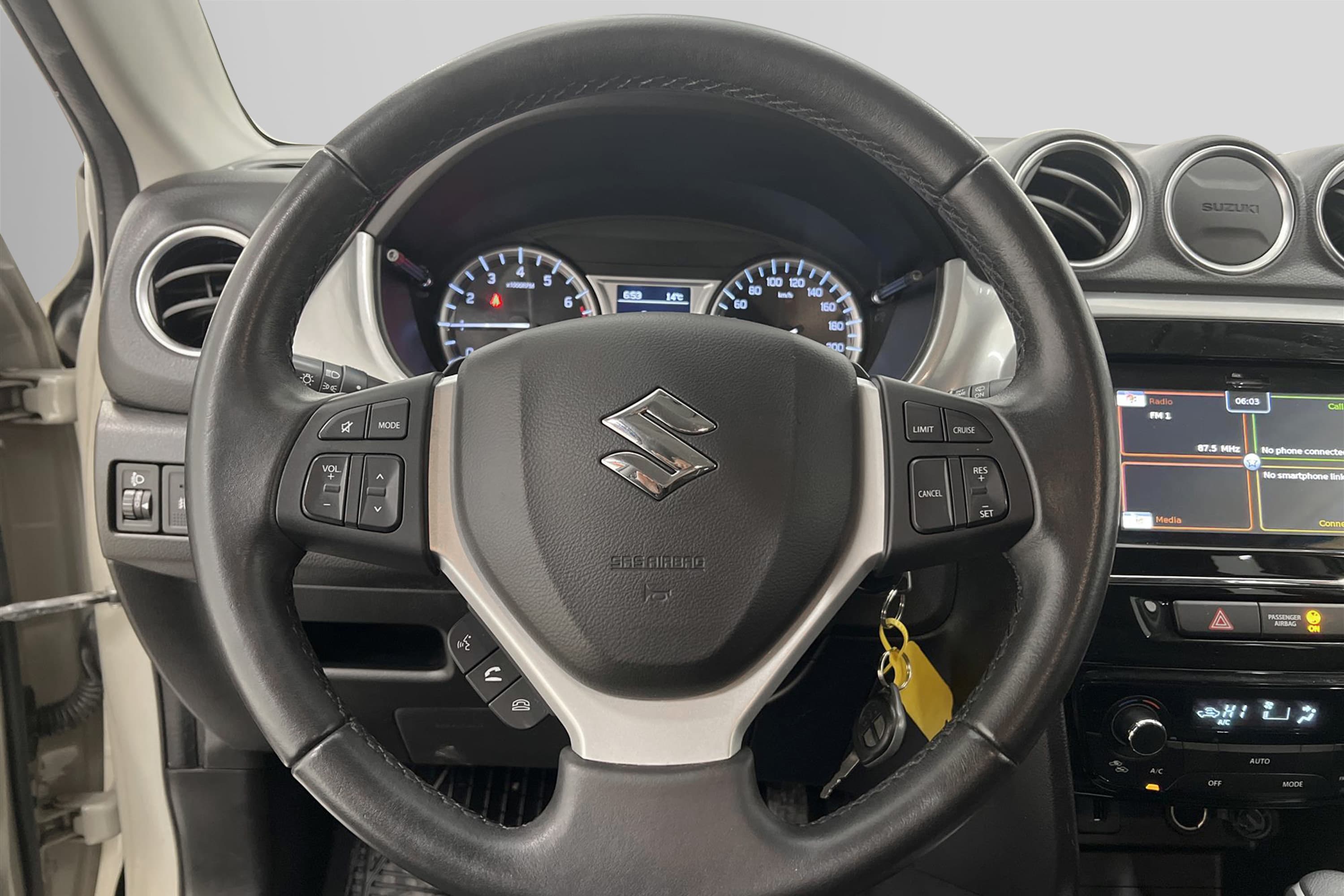 Suzuki Vitara 1.6 120hk Motorvärm B-Kam Nyservad 0,49L/mil