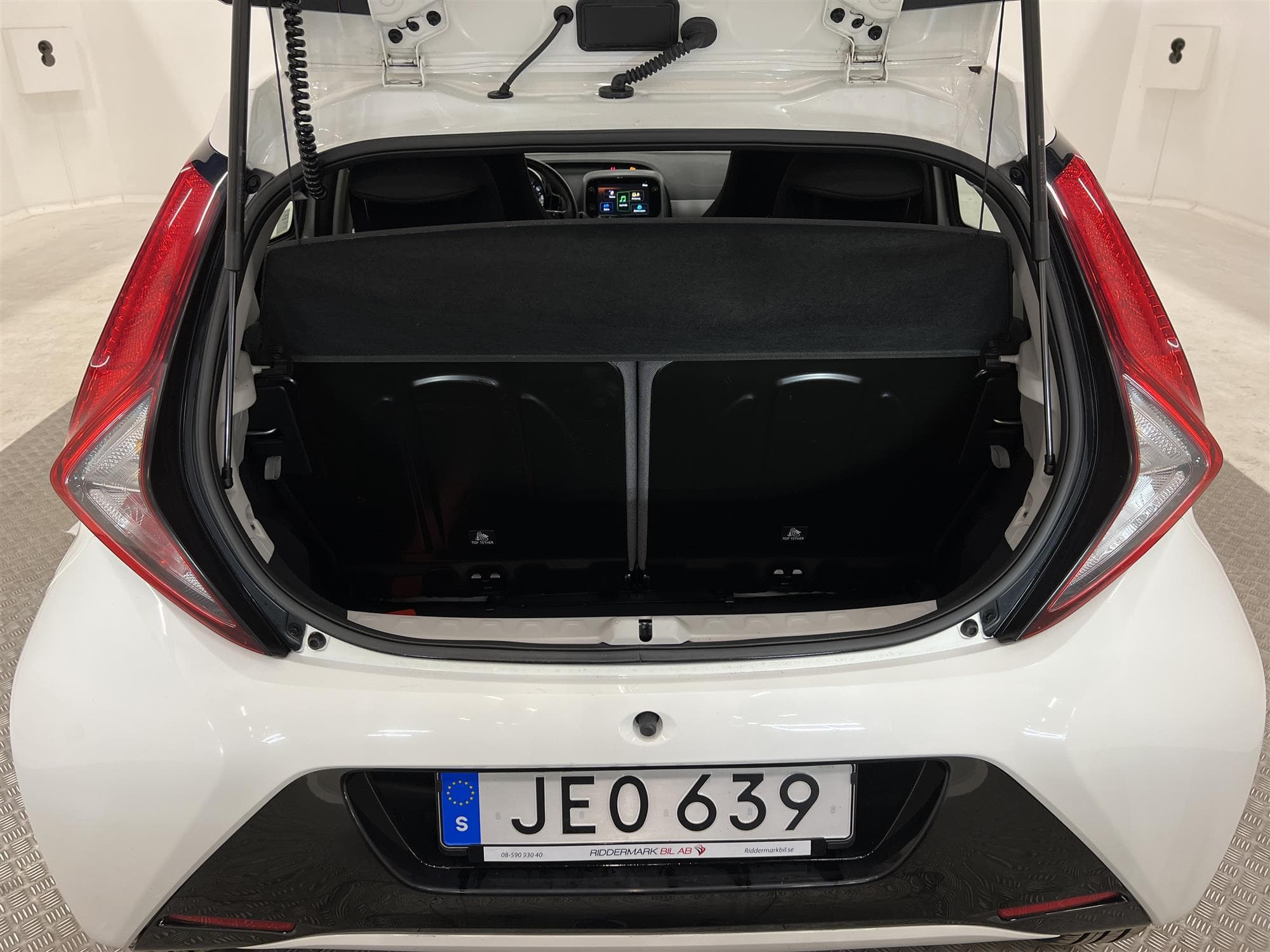 Toyota Aygo 1.0 72hk B-Kamera L-Assist Låg Skatt 0,41L/mil