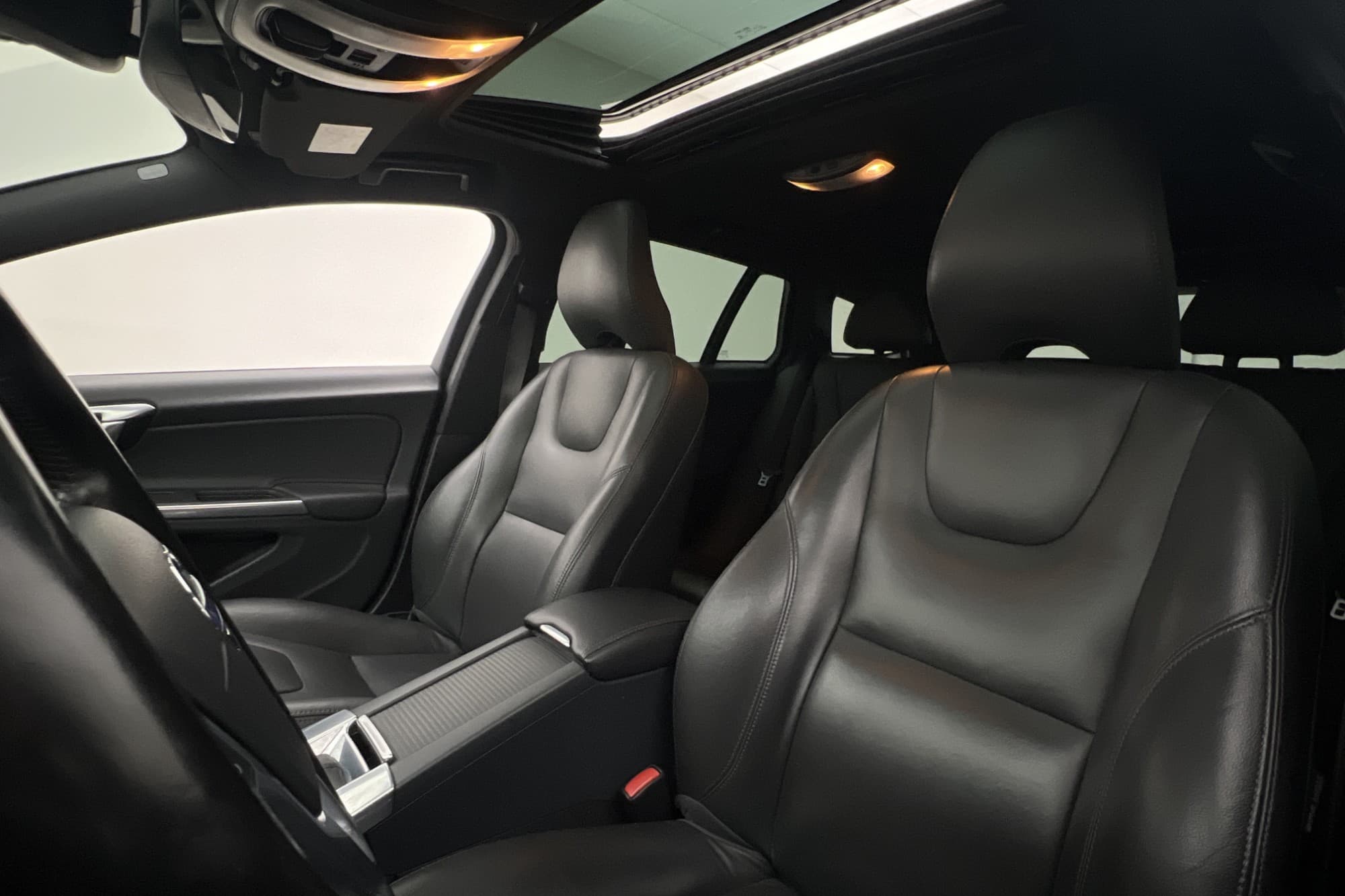 Volvo V60 Polestar D5 AWD Summum Taklucka Kamera Värmare H/K
