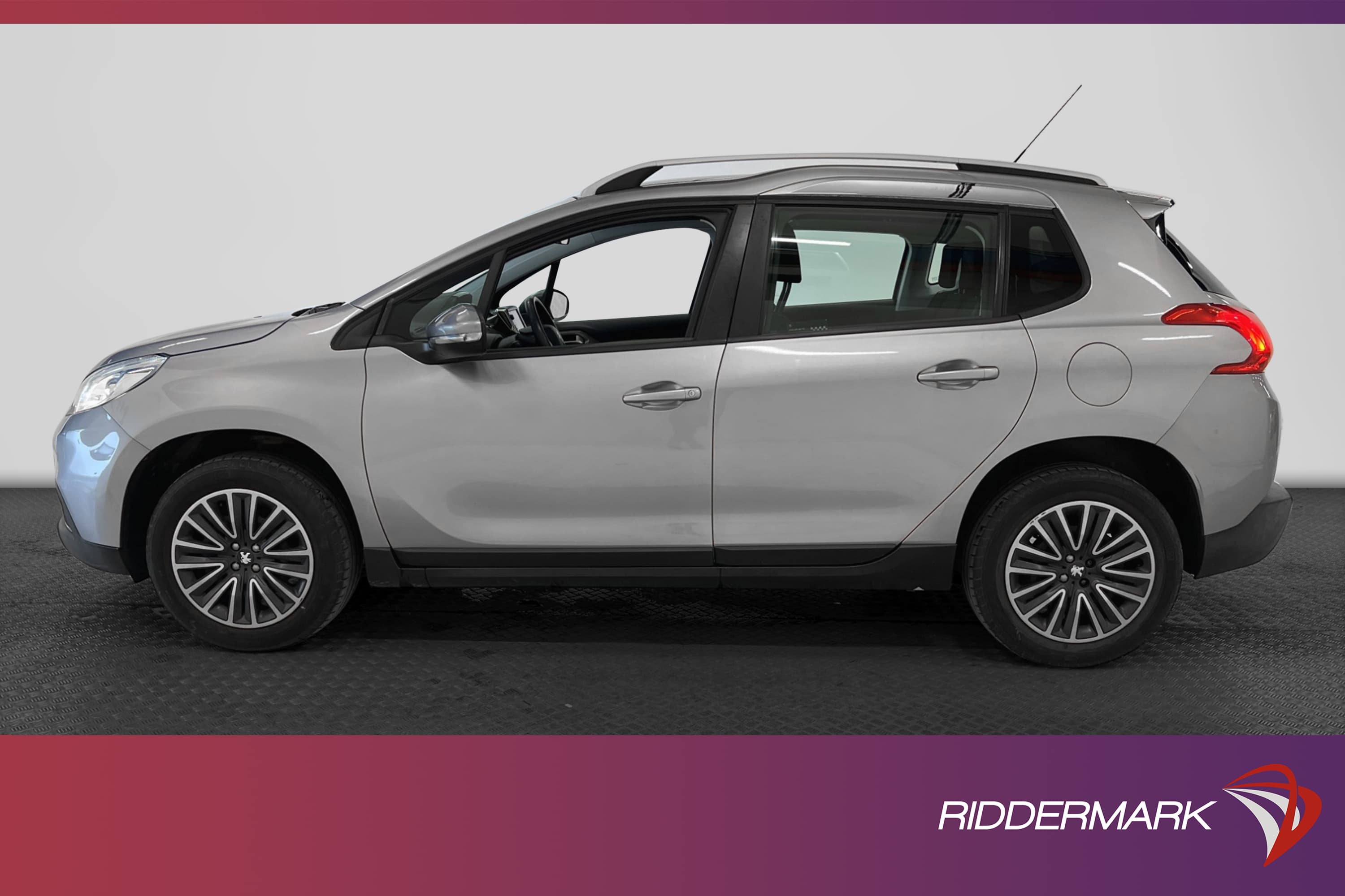 Peugeot 2008 1.2 VTi 82 hk