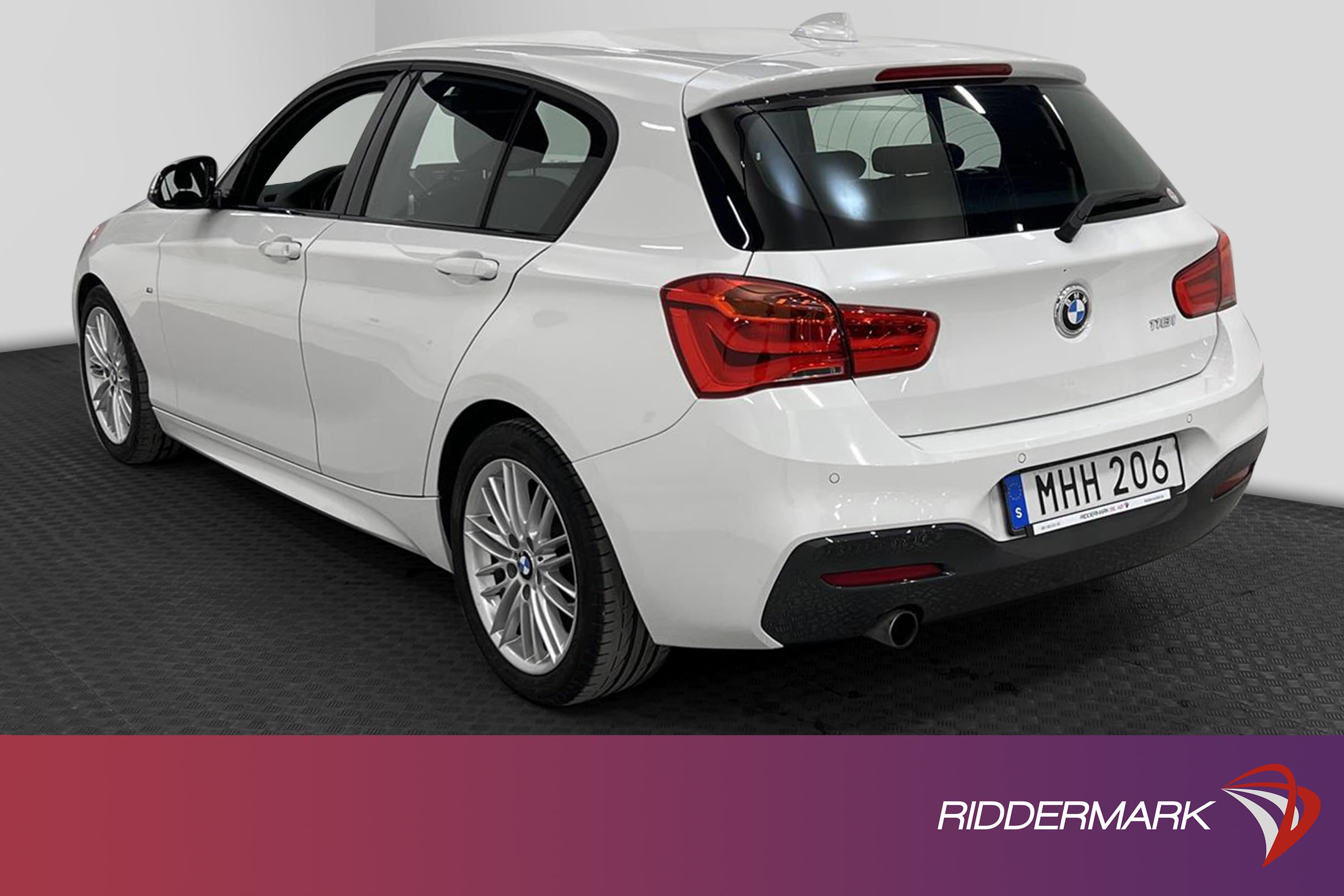 BMW 118i 136hk