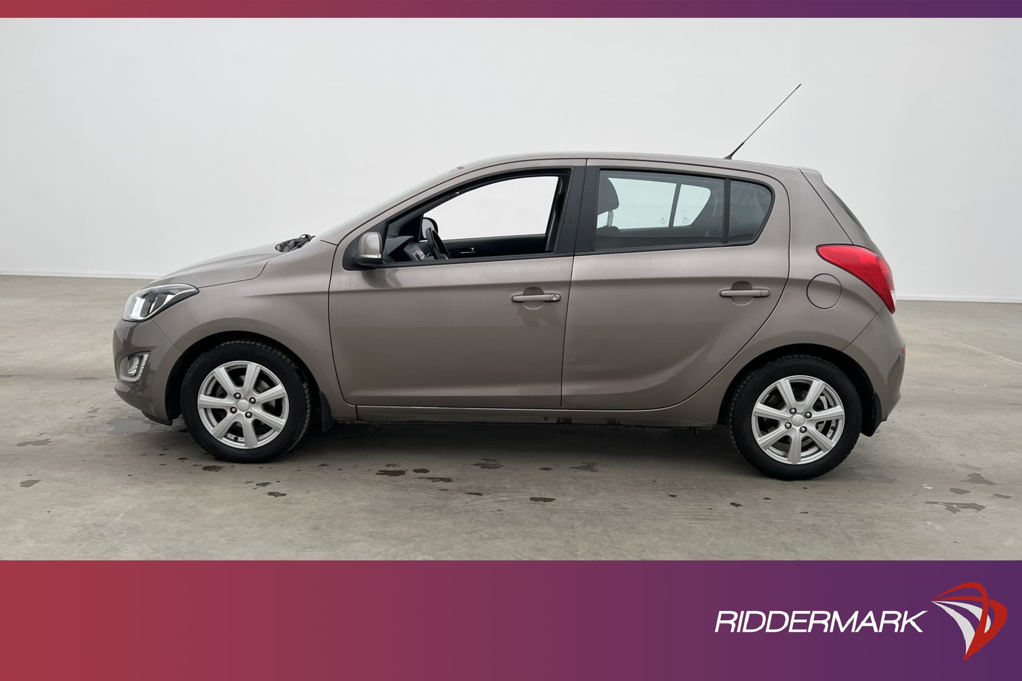 Hyundai i20 1.2  84hk