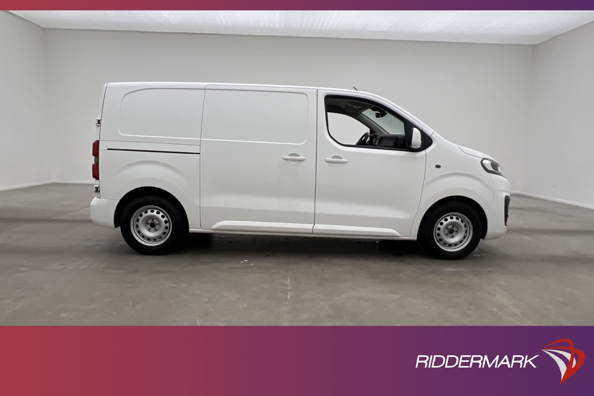 Citroen e-Jumpy L2 136hk Drag B-Kamera V-Inredd CARPLAY Moms