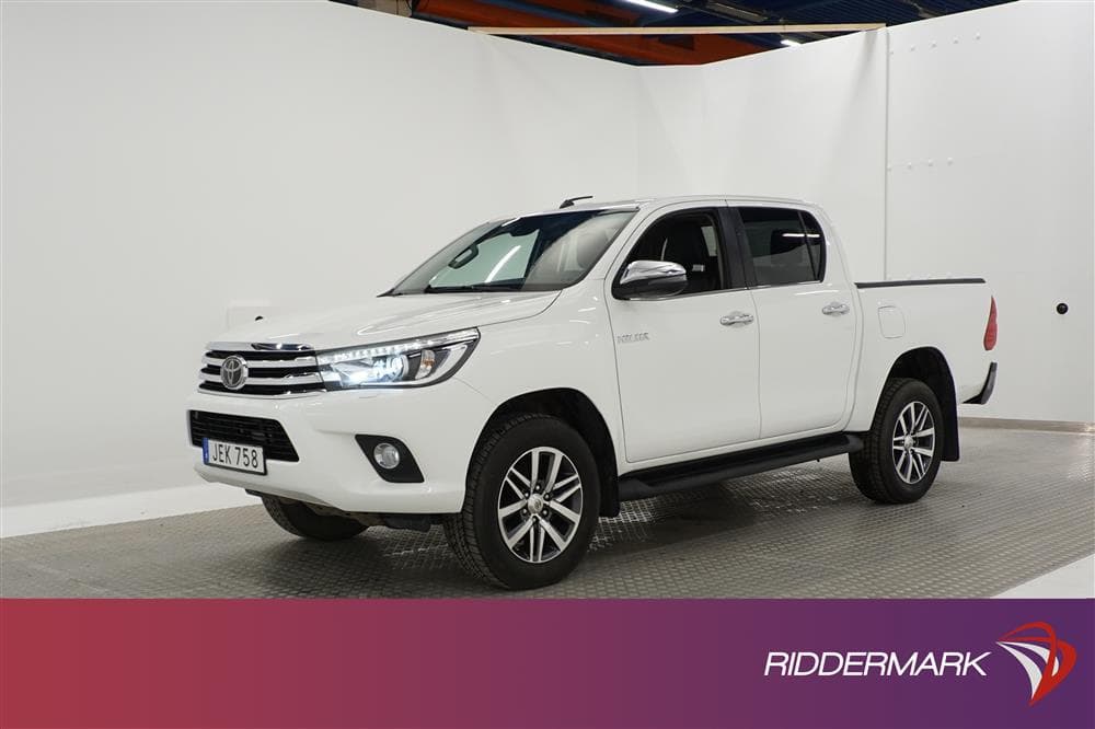 Toyota Hilux 2.4 D Aut 4WD Premium M-Värmare Moms
