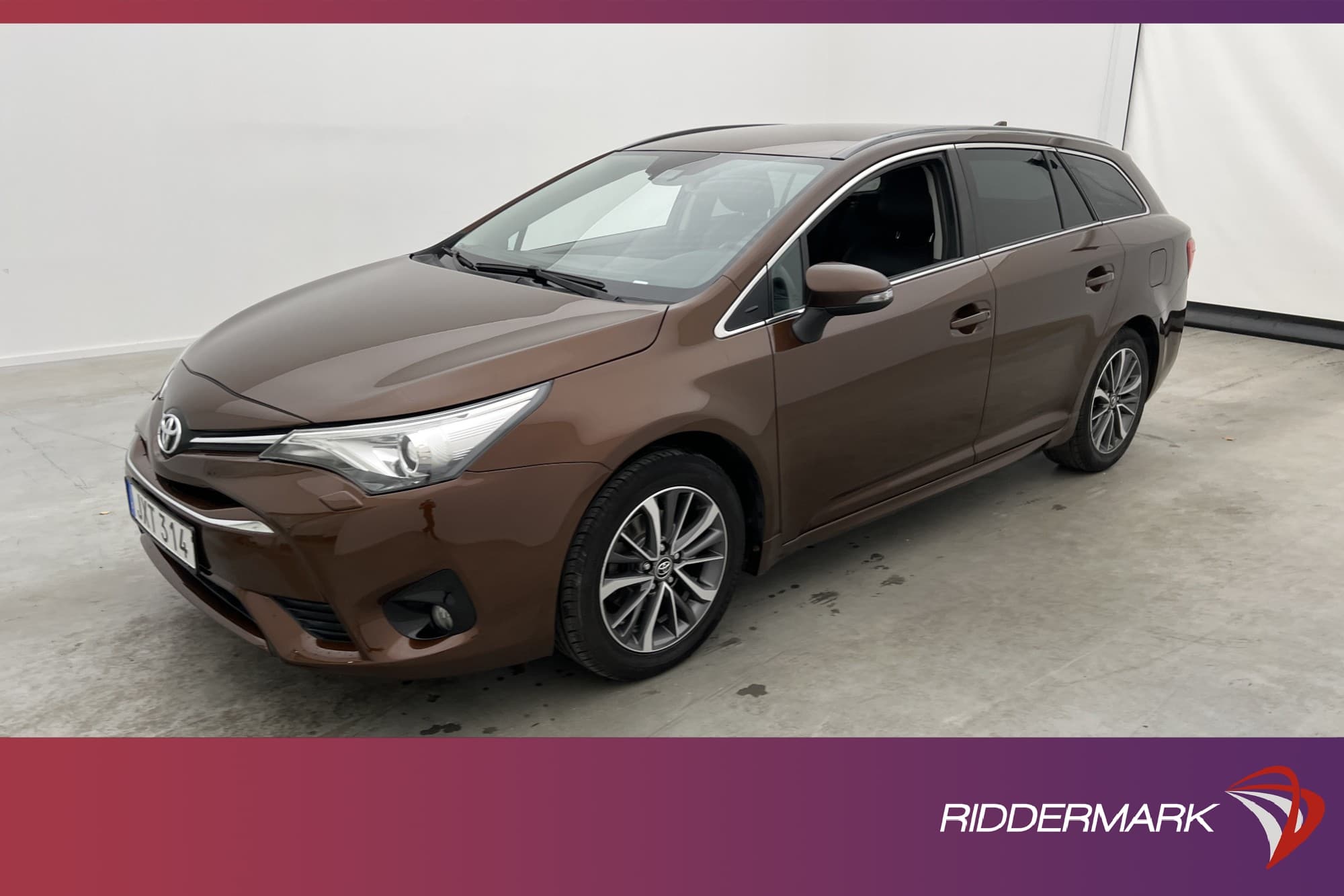 Toyota Avensis Kombi 1.8 147hk