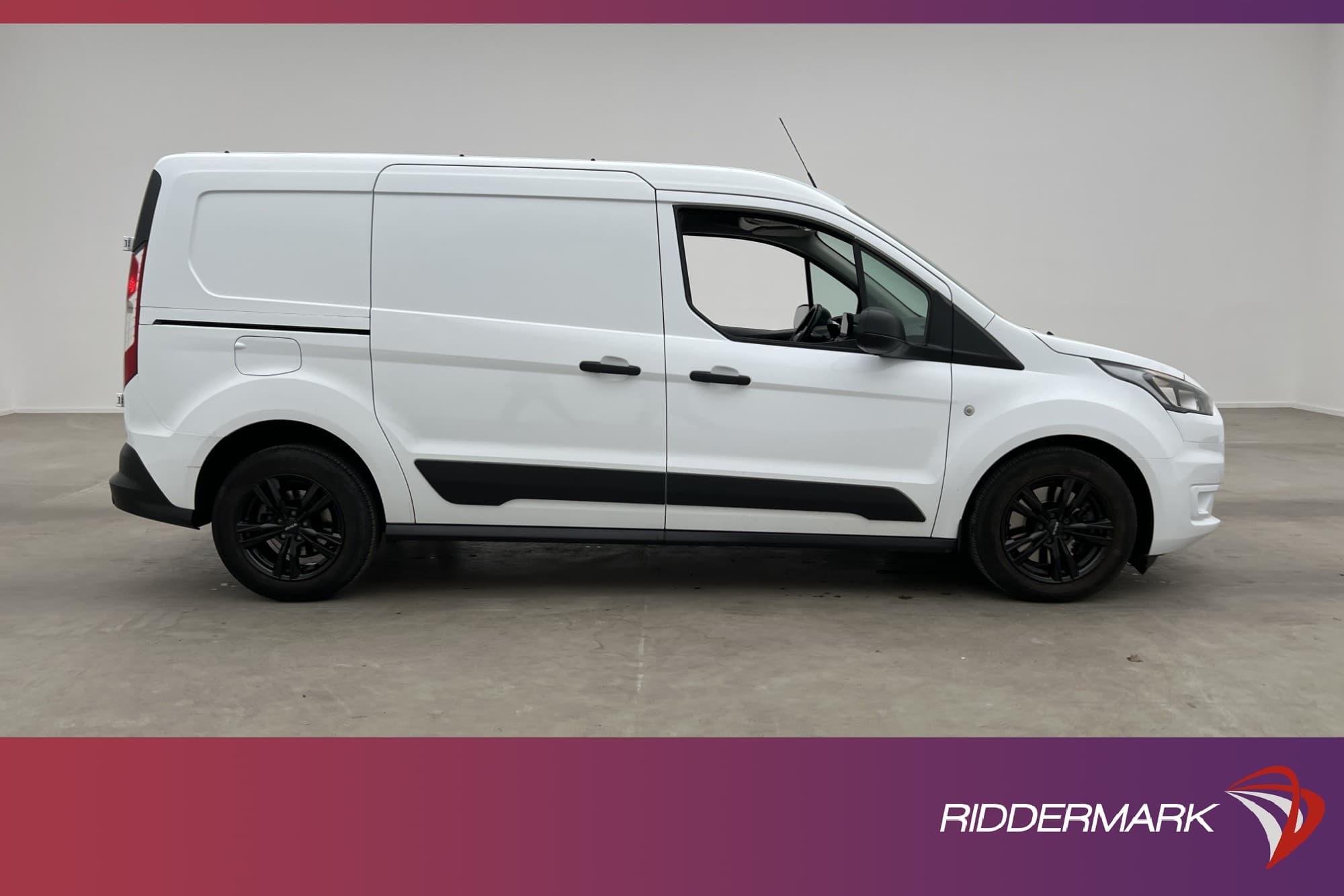 Ford Transit Connect LWB 1.5 Värm Drag B-Kamera CARPLAY Moms
