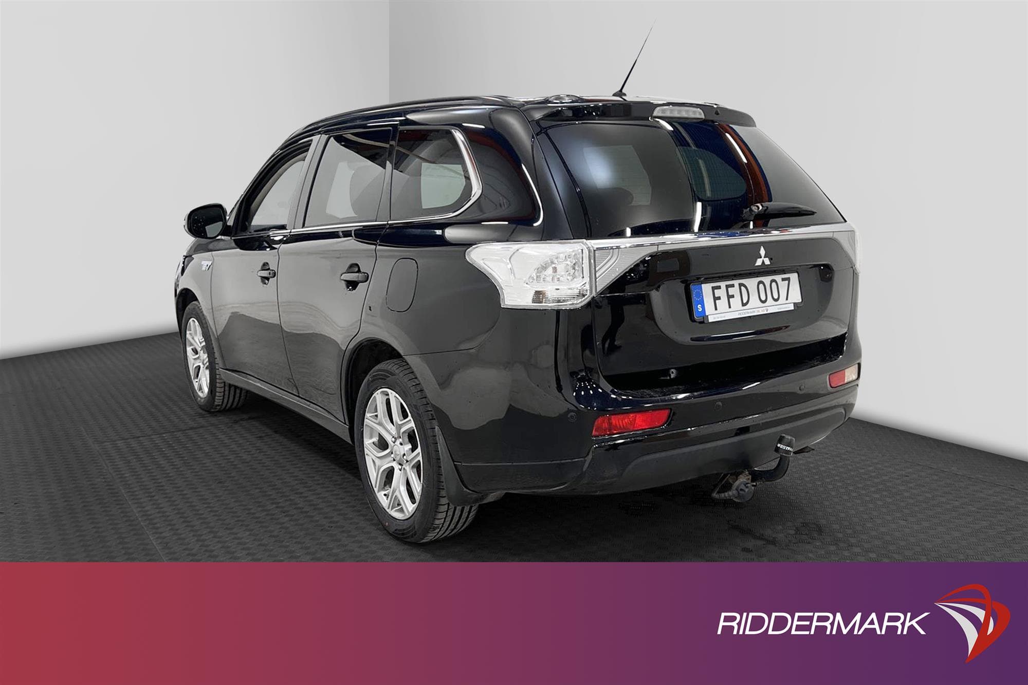 Mitsubishi Outlander PHEV 4WD 203hk