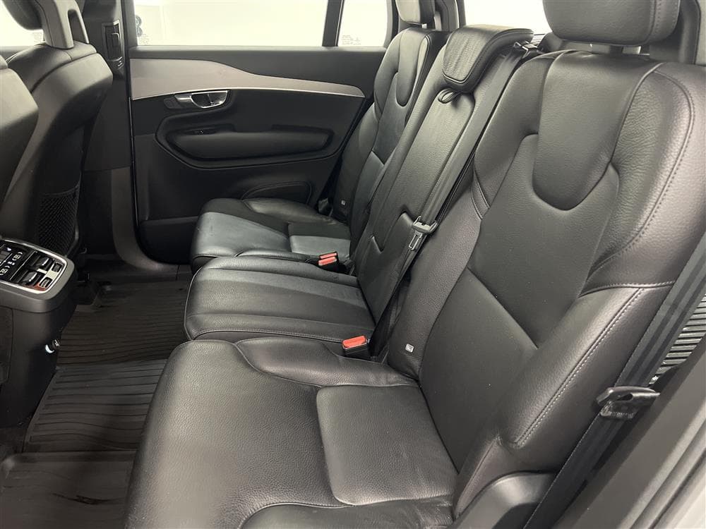 Volvo XC90 D5  AWD Inscription VOC Värmare Kamera Drag Naviinteriör