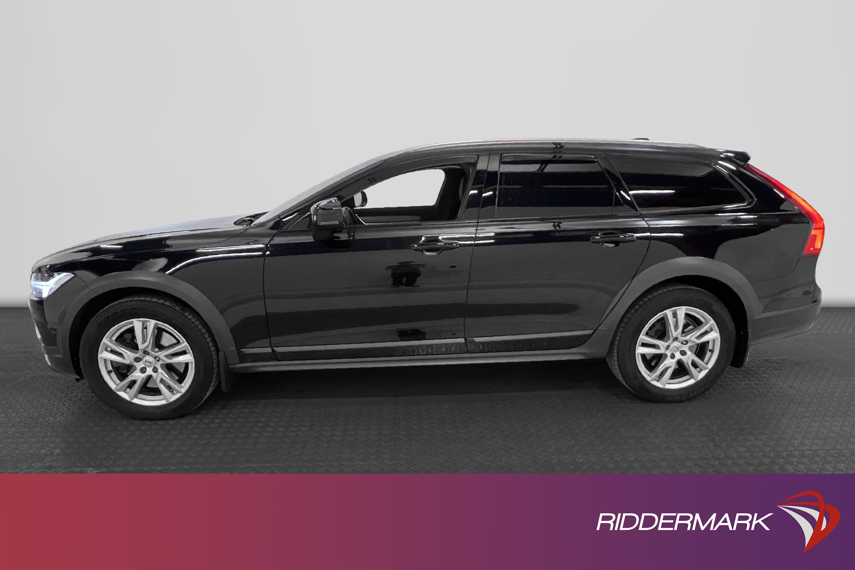 Volvo V90 Cross Country D4 AWD 190hk