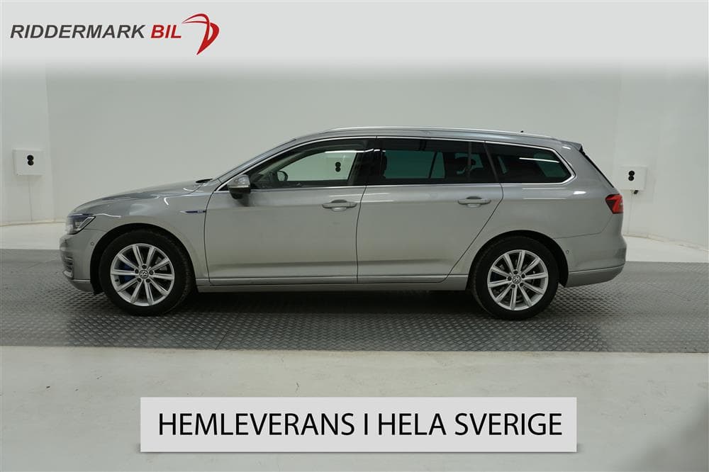 Volkswagen Passat GTE 218hk Active info Navi CarPlay