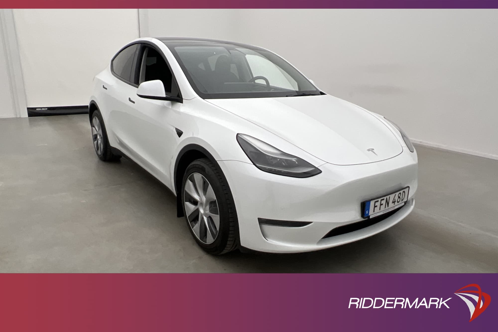 Tesla Model Y Long Range AWD