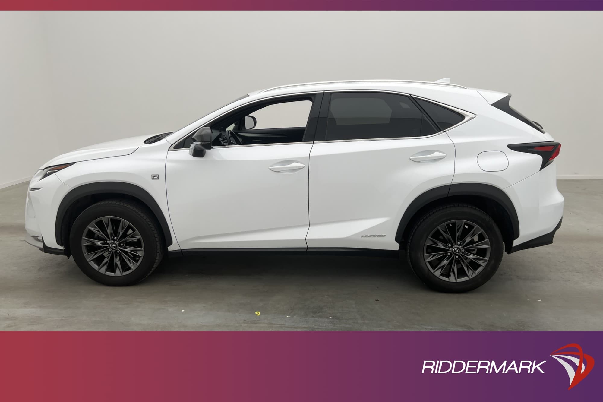 Lexus NX 300h 2.5 197hk AWD F-Sport
