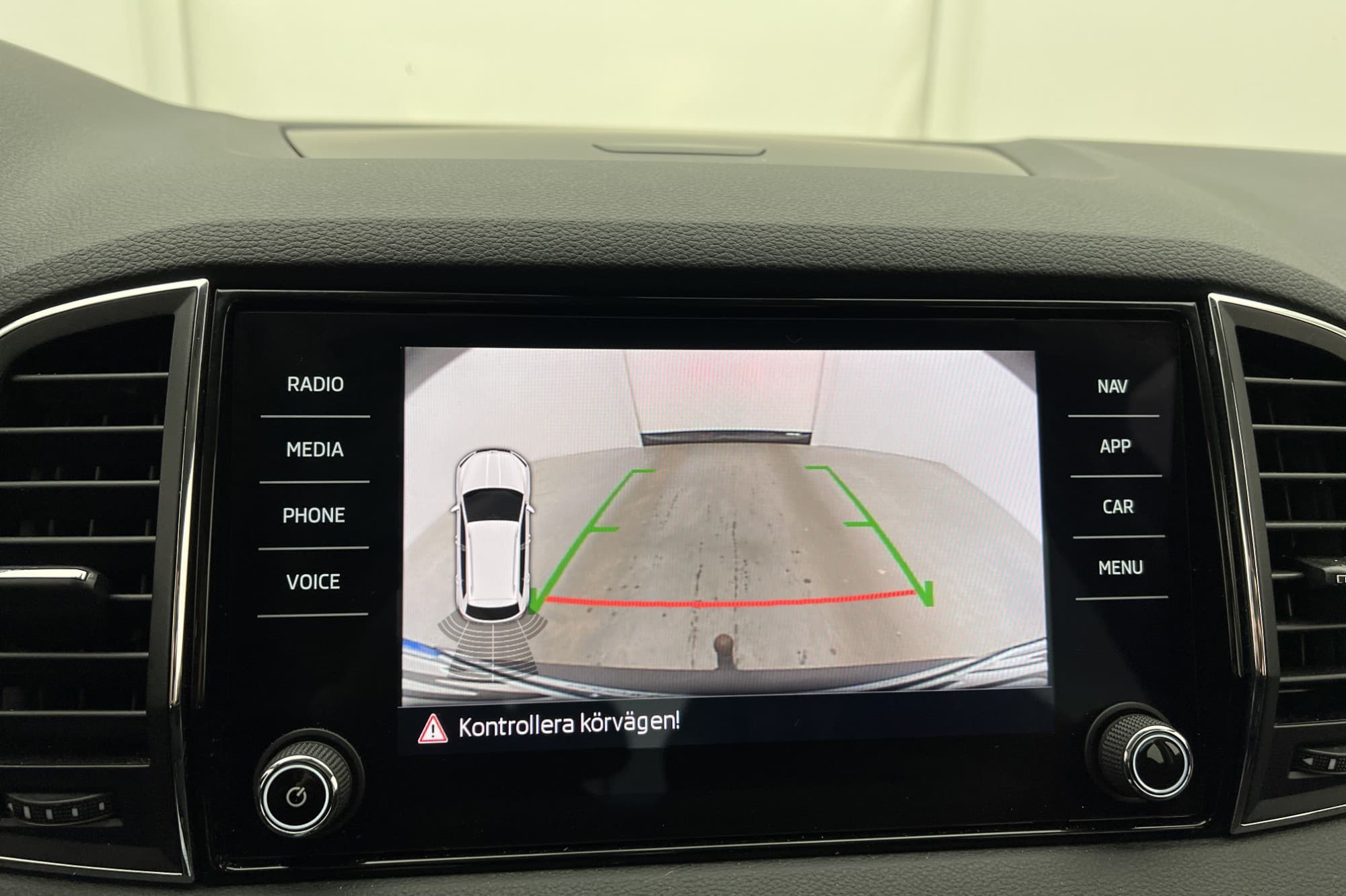 Škoda Karoq 1.0 TSI Ambition Kamera CarPlay Navi Drag