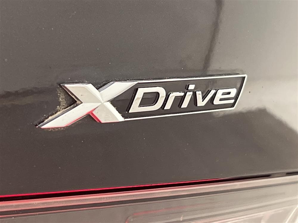 BMW 330d xDrive 265hk M-Sport Innovation Pano H/K Värmare