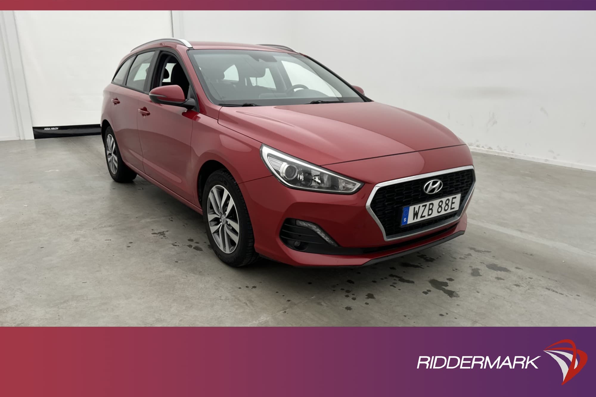 Hyundai i30 T-GDI 120hk B-Kamera Keyless CarPlay Rattvärme